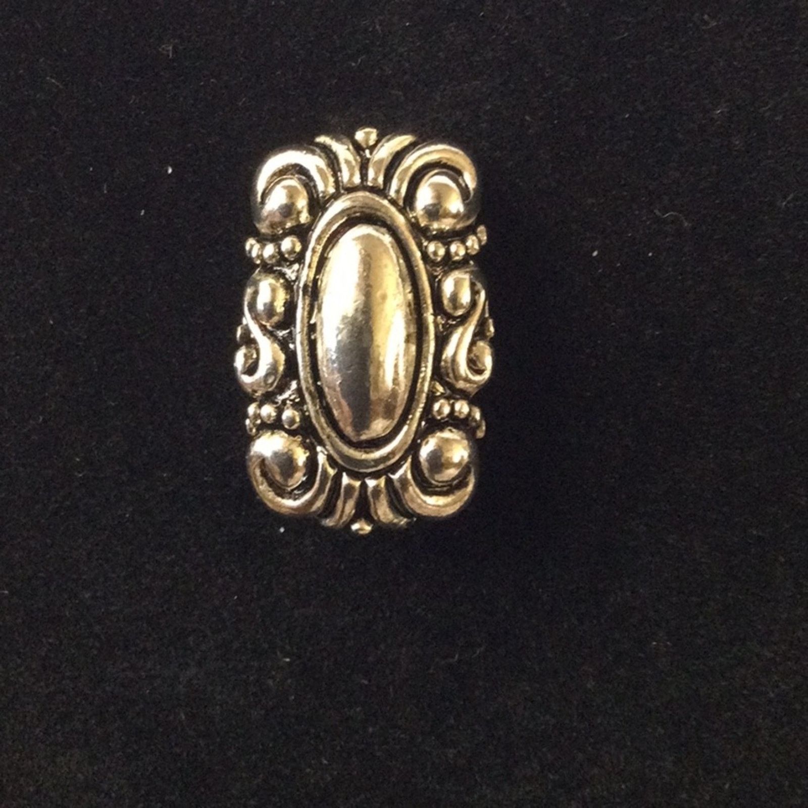 Other Vintage 1980's Silver Tone Art Deco Post Back Earrings Size ONE SIZE - 4 Thumbnail