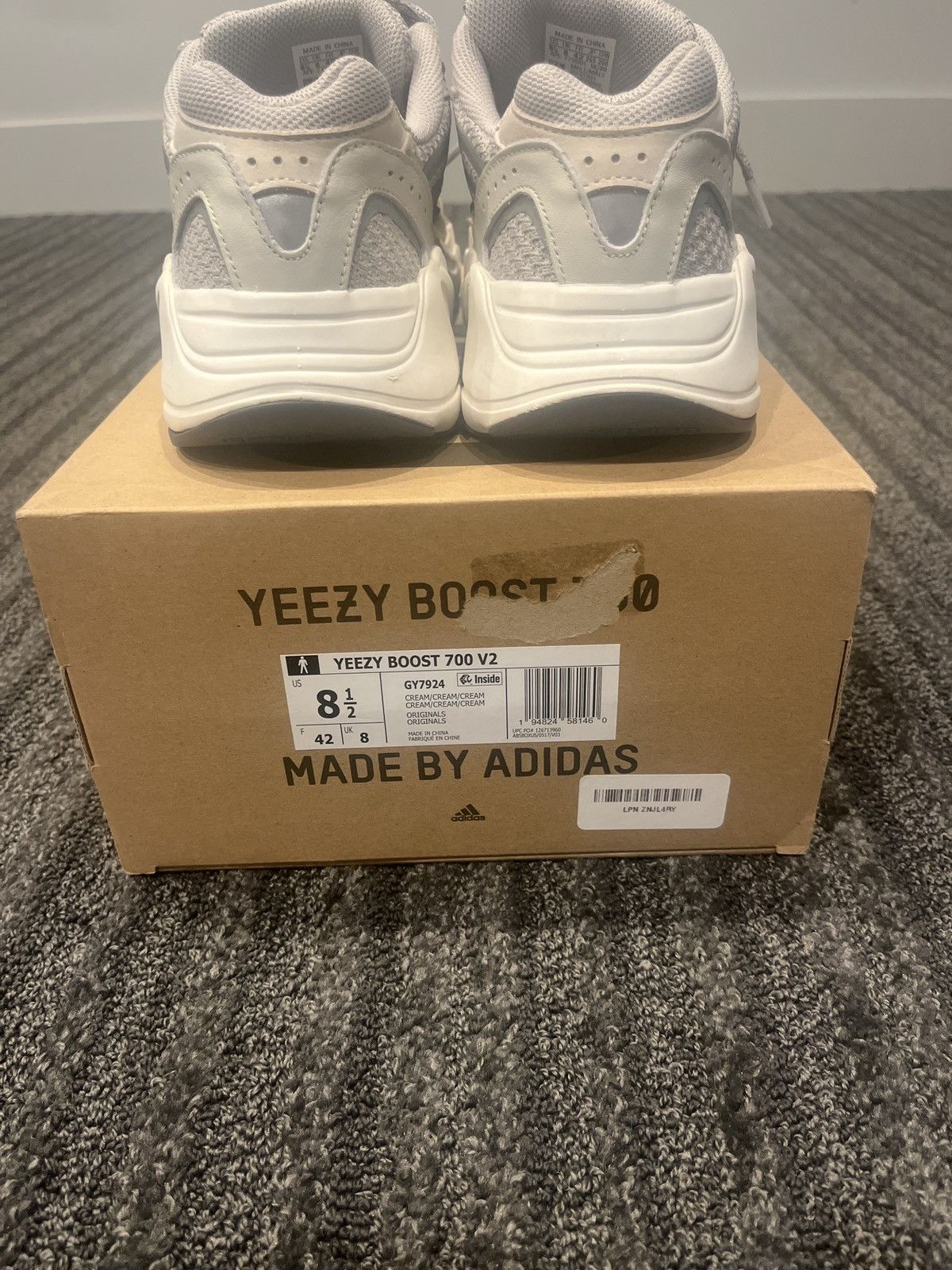 Adidas × Yeezy Yeezy Boost 700 V2 Size US 8.5 / EU 41-42 - 2 Thumbnail