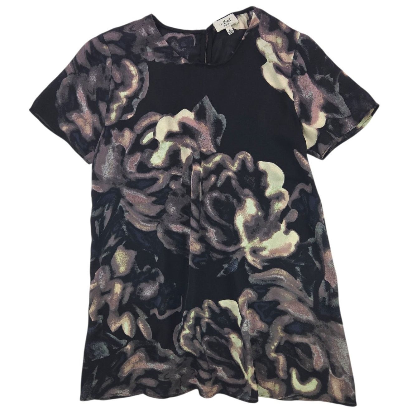 Aritzia Artizia Wilfred | Silk Cypres Blouse w/Keyhole Back |Size XS Size XS / US 0-2 / IT 36-38 - 1 Thumbnail