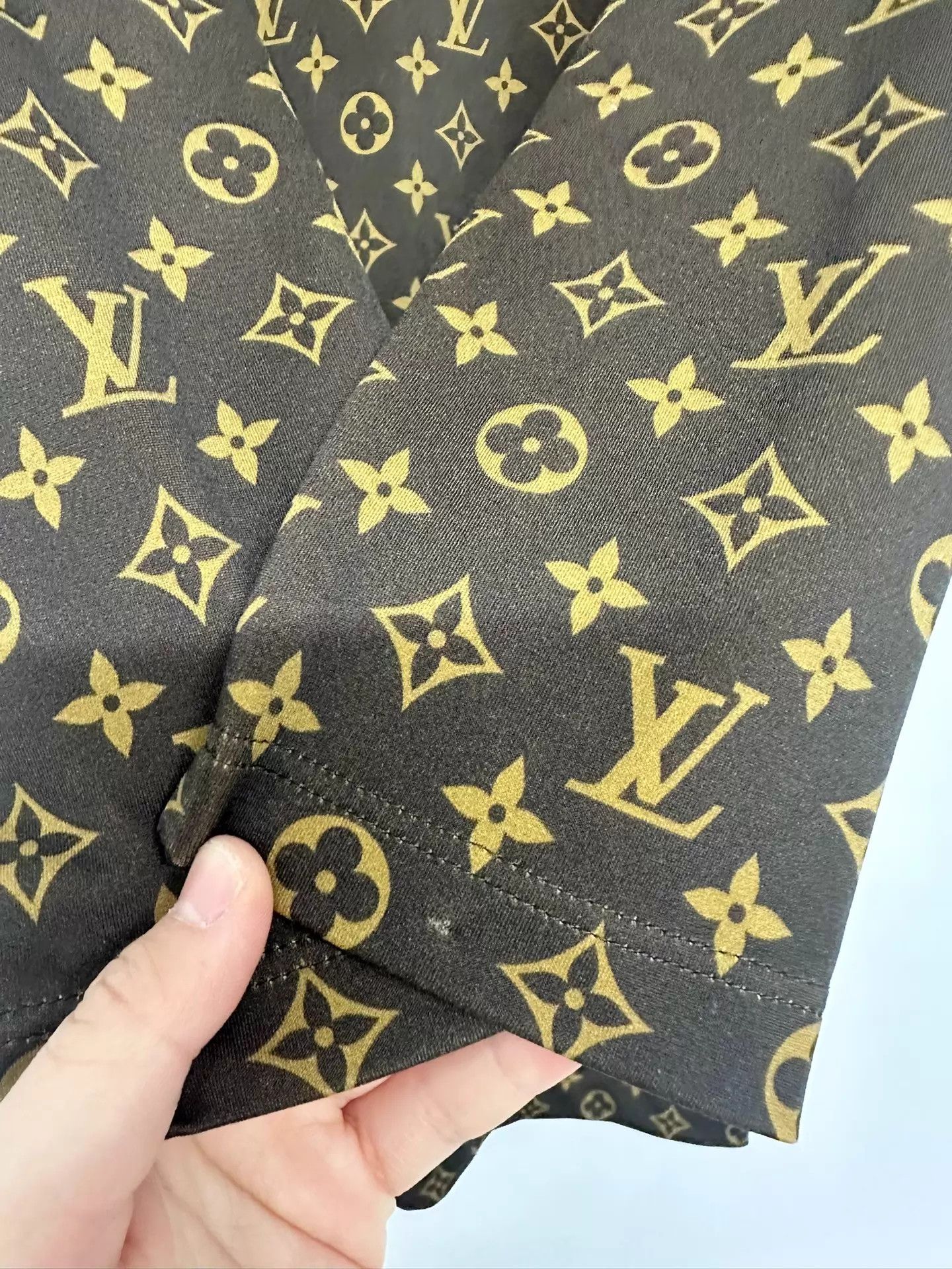 Louis Vuitton Louis Vuitton All Over Print women's S dress Size S / US 4 / IT 40 - 7 Thumbnail
