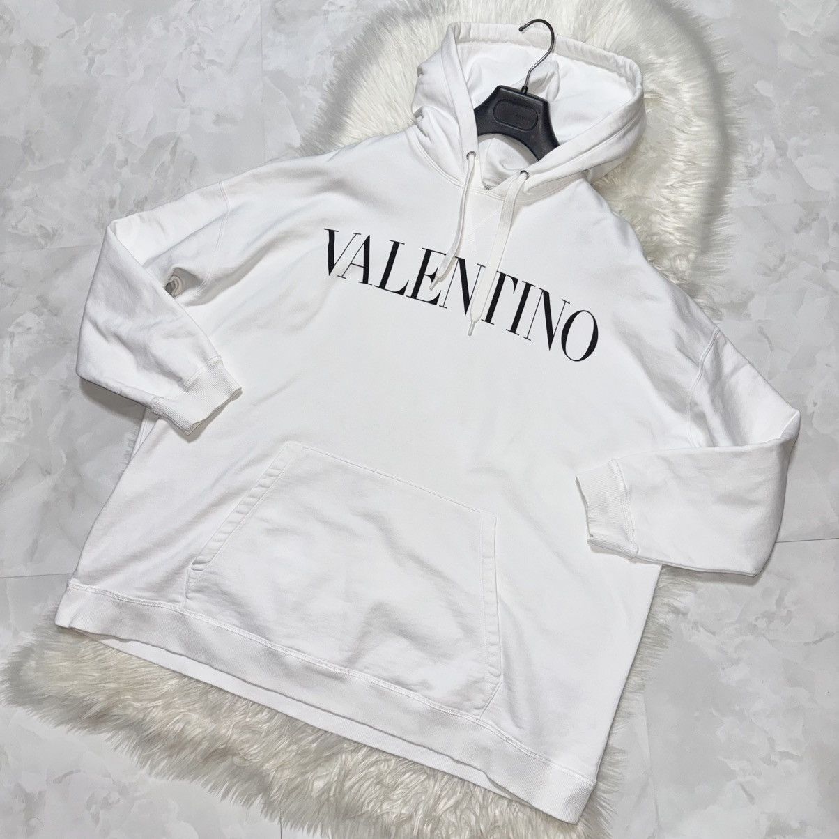Valentino Authentic Valentino Front Logo Oversized Hoodie Size US S / EU 44-46 / 1 - 9 Thumbnail