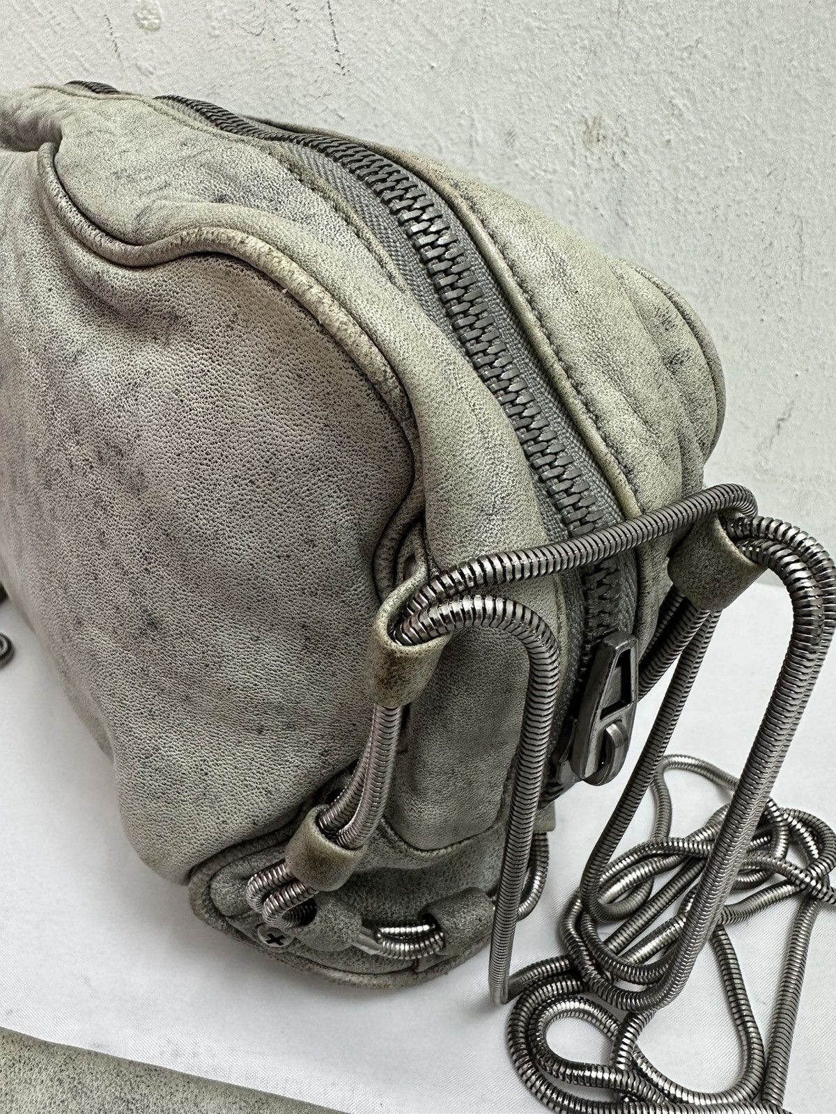 Alexander Wang Vintage Alexander Wang Cargo Leather Sling Bag Size ONE SIZE - 8 Thumbnail