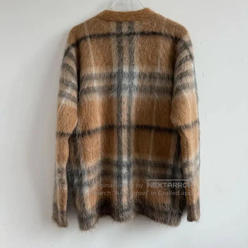 Burberry Burberry Winter Khaki Mohair Cardigan. Size S / US 4 / IT 40 - 2 Thumbnail