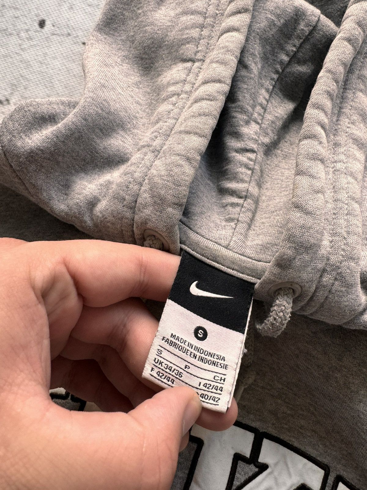 Nike × Vintage NIKE VINTAGE CENTER LOGO OVERSIZE BOXY ZIP HOODIE Size US S / EU 44-46 / 1 - 7 Thumbnail