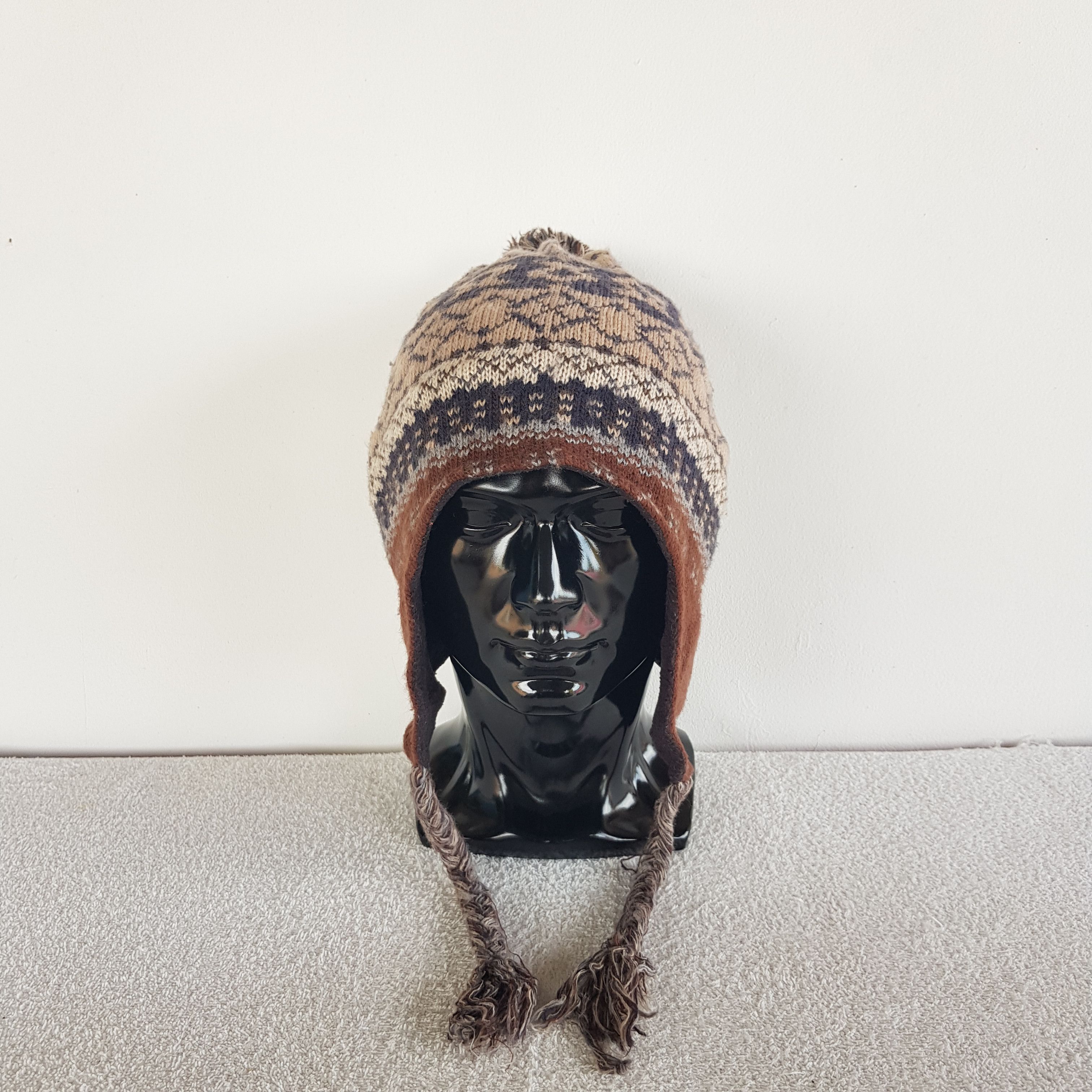 Other Vintage Japanese Earflap Beanie Ribbed Knit Snow Caps Hats. Size ONE SIZE - 2 Thumbnail
