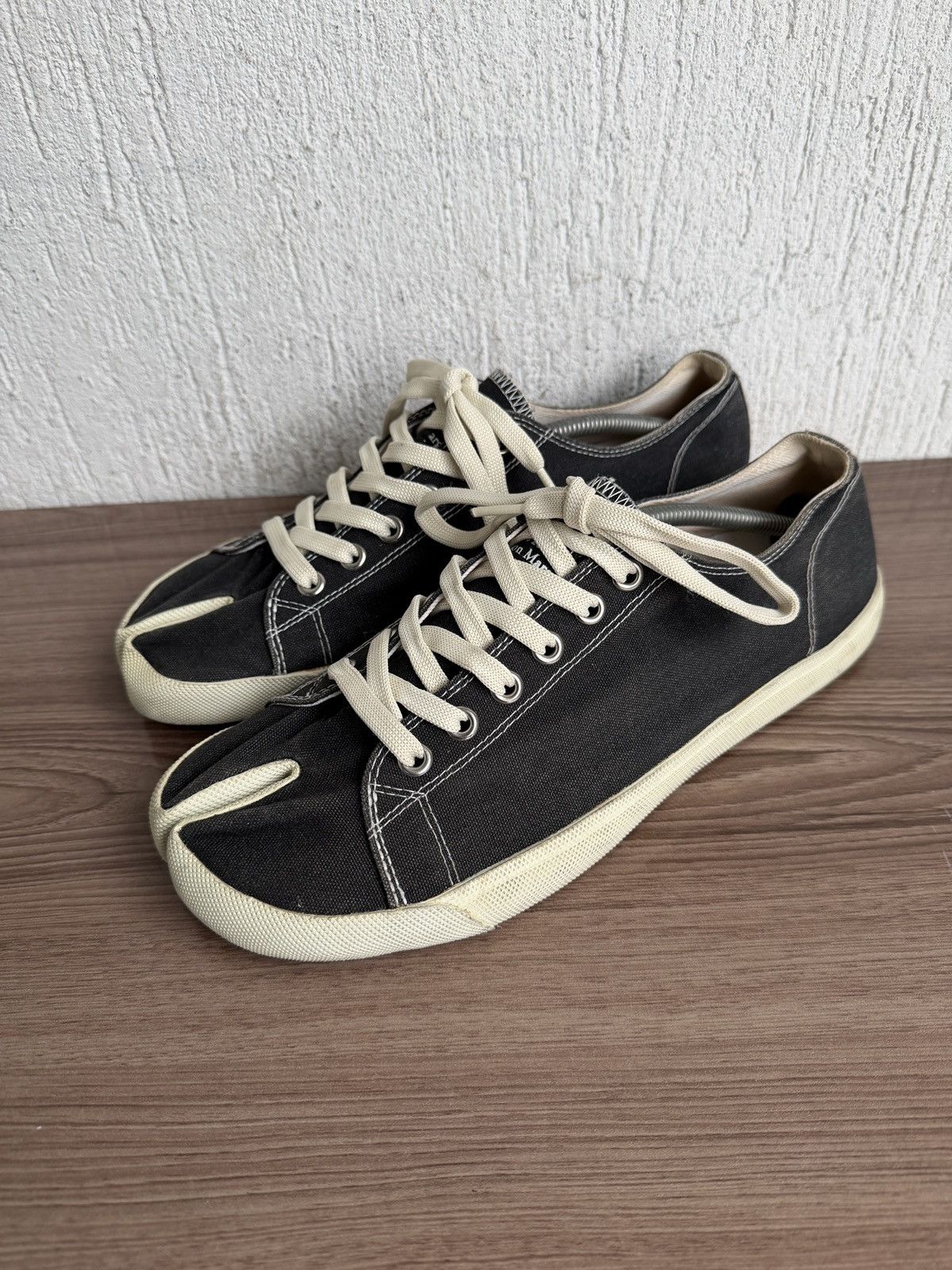 Maison Margiela Tabi canvas sneakers Size US 11 / EU 44 - 1 Thumbnail