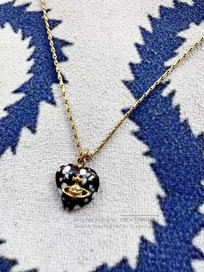 Vivienne Westwood Vivienne Westwood Black and White Marble 3D Heart Necklace Size ONE SIZE - 1 Thumbnail