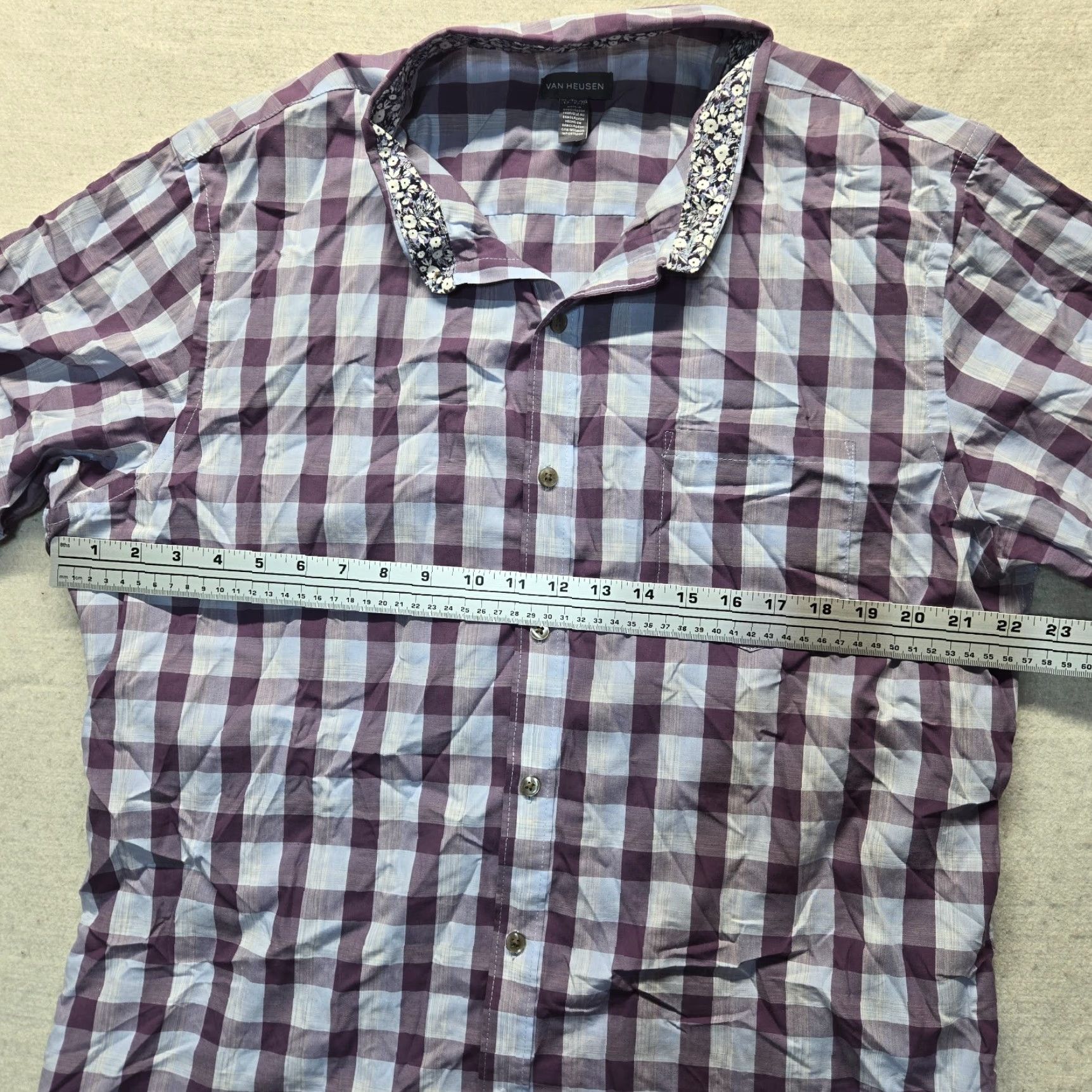 Van Heusen Van Heusen Shirt Mens XL Button-Up Long Sleeve Purple Check 17 17.5 Collared Wrinkle Resistant Pockets Modern Vintage No N/A Size US XL / EU 56 / 4 - 4 Thumbnail