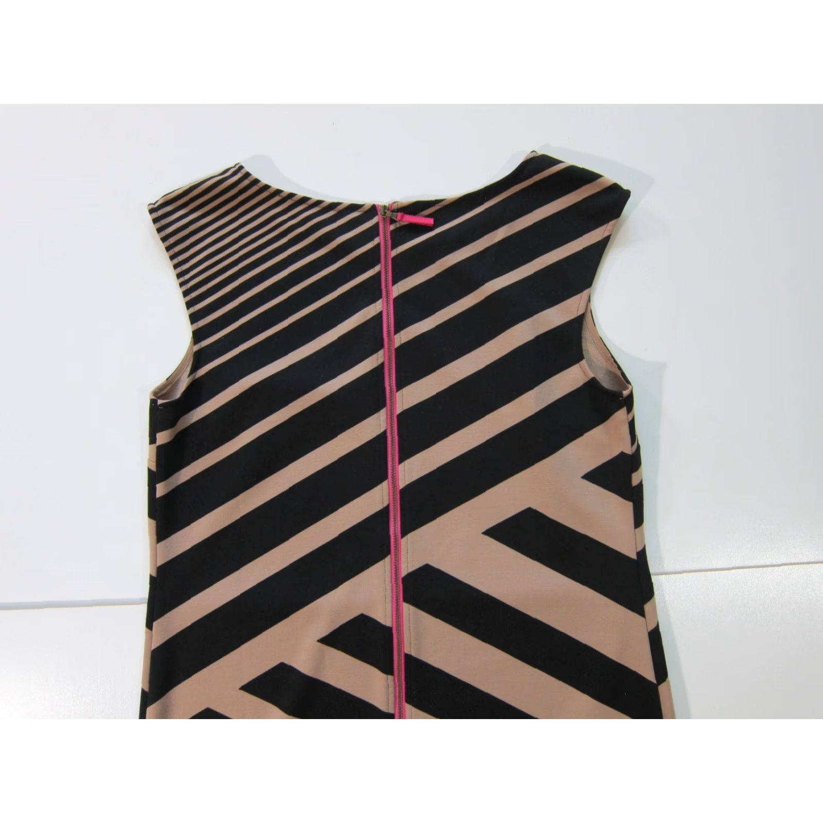 Ann Taylor Ann Taylor Loft Black Stripe Stretch Sleeveless Tunic Sheath Shift Dress 6 Womens Dress Black 6 Tailor Loft Ann Taylor Size M / US 6-8 / IT 42-44 - 4 Thumbnail