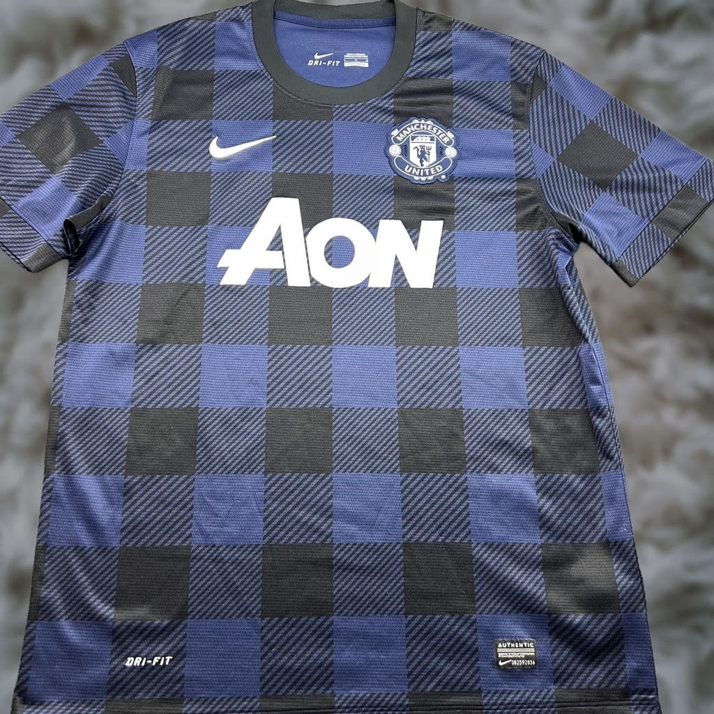 Nike Nike Manchester United 2013 2014 Away Football Jersey Shirt Large L Blue Mens Blog? Size US L / EU 52-54 / 3 - 1 Thumbnail