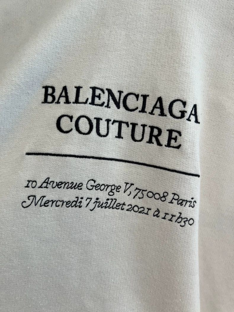 Balenciaga Balenciaga Beige Embroidered Hoodie XS In Stock Send Immed Size US XS / EU 42 / 0 - 2 Thumbnail