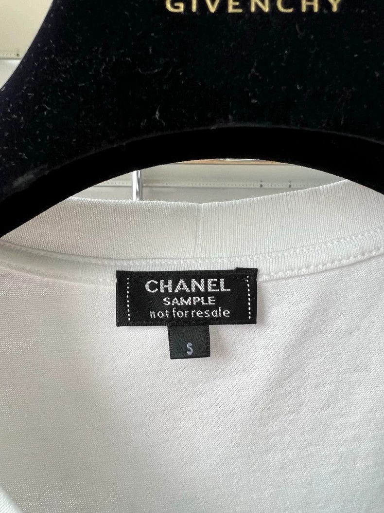 Chanel Chanel Letter rhinestone white T-shirt Size S / US 4 / IT 40 - 4 Thumbnail