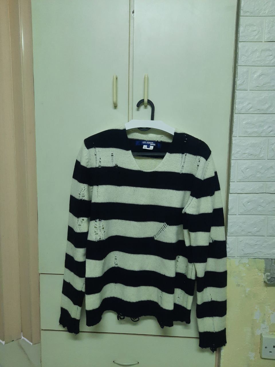 Junya Watanabe *New* AW14 FW14 Distressed Grunge Knit Sweater Size US L / EU 52-54 / 3 - 1 Thumbnail