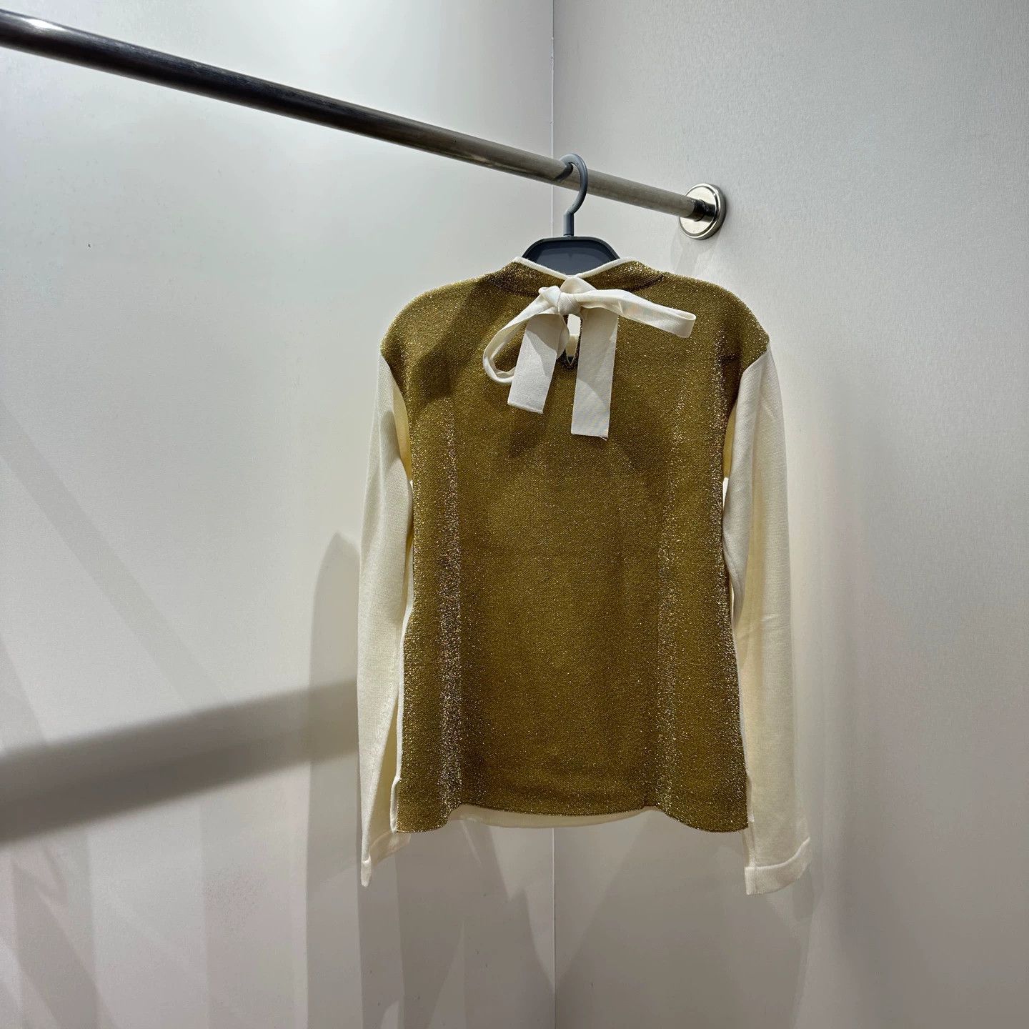 Fendi Fendi Gold Thread Logo Wool Knit Long-Sleeve 40 Size S / US 4 / IT 40 - 2 Thumbnail
