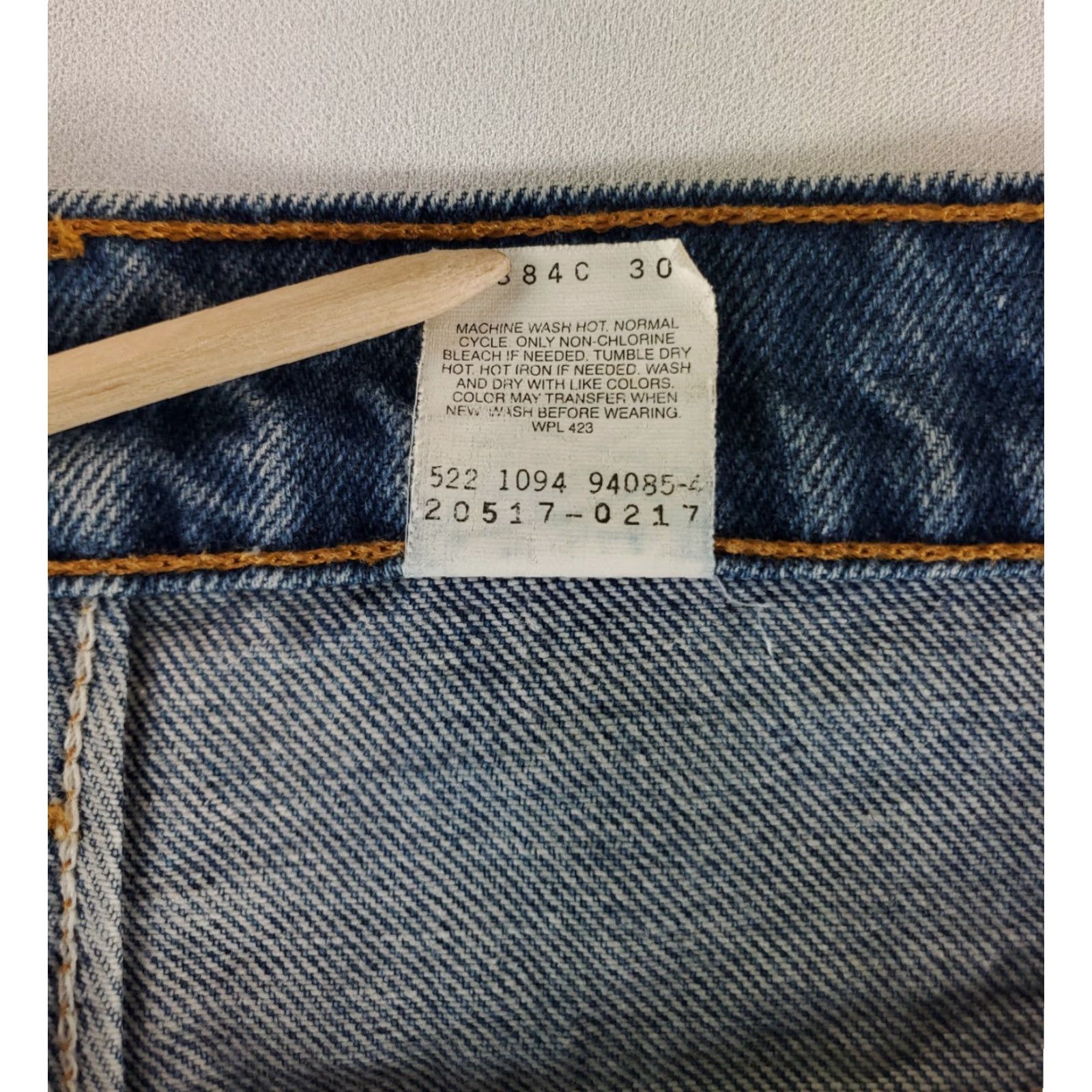 Levi's VINTAGE Levi's 517 VTG 90s Blue Jeans Made USA Whiskering Mens 34x29 (32x28 Actual) Bootcut Jeans Mens 32 Regular Blue Size US 32 / EU 48 - 3 Thumbnail