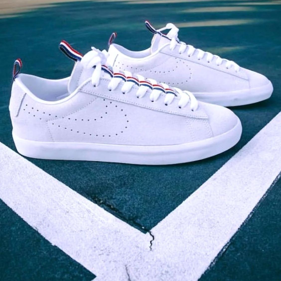 Nike Nike Blazerlow Prm Qs Call Me 917 LTD Sneaker Men 8.5US Original Collection Size US 9 / EU 42 - 2 Thumbnail