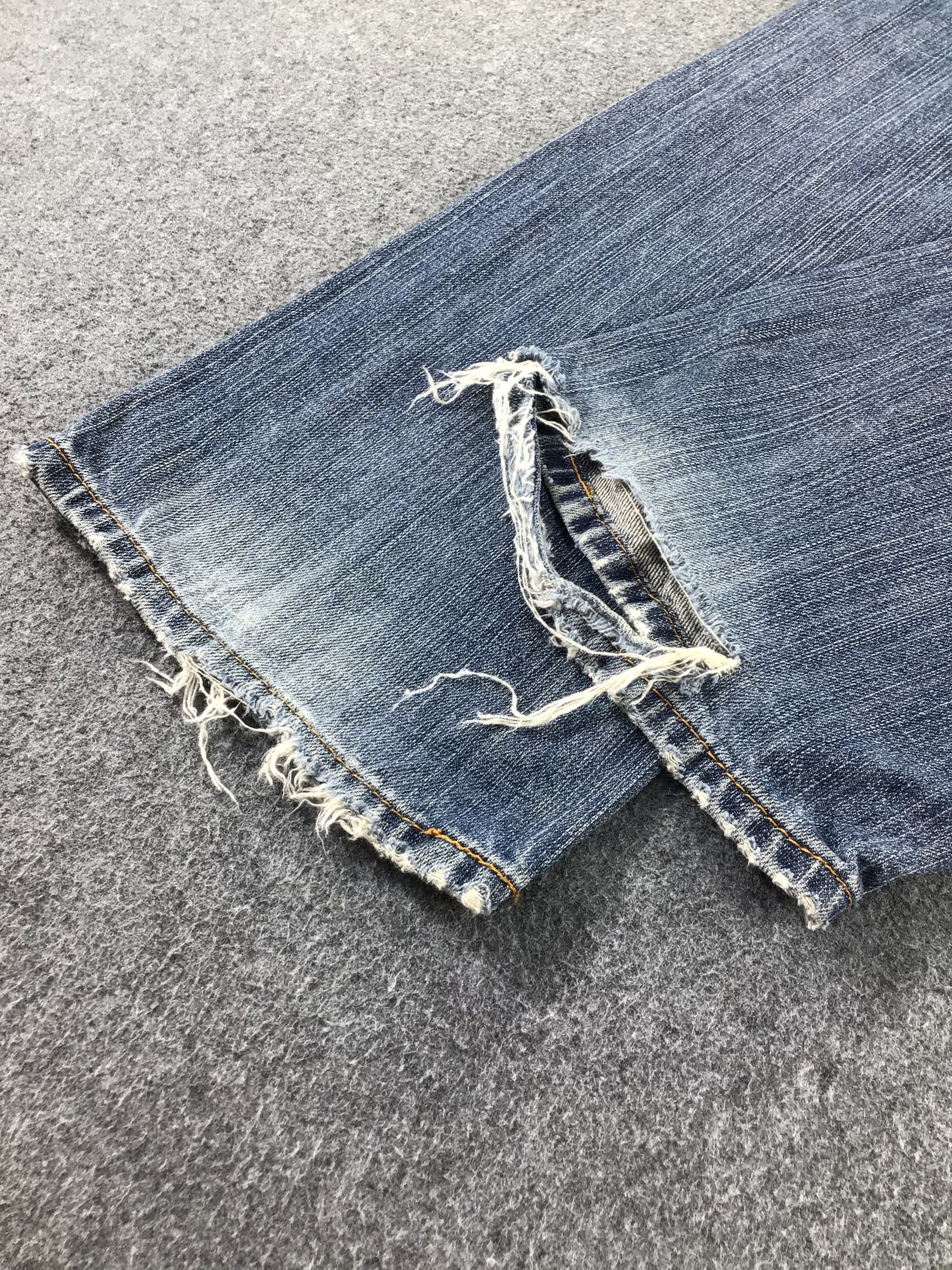Levi's × Vintage Vintage Levis 559 Jeans-JM275 Size US 35 - 7 Thumbnail