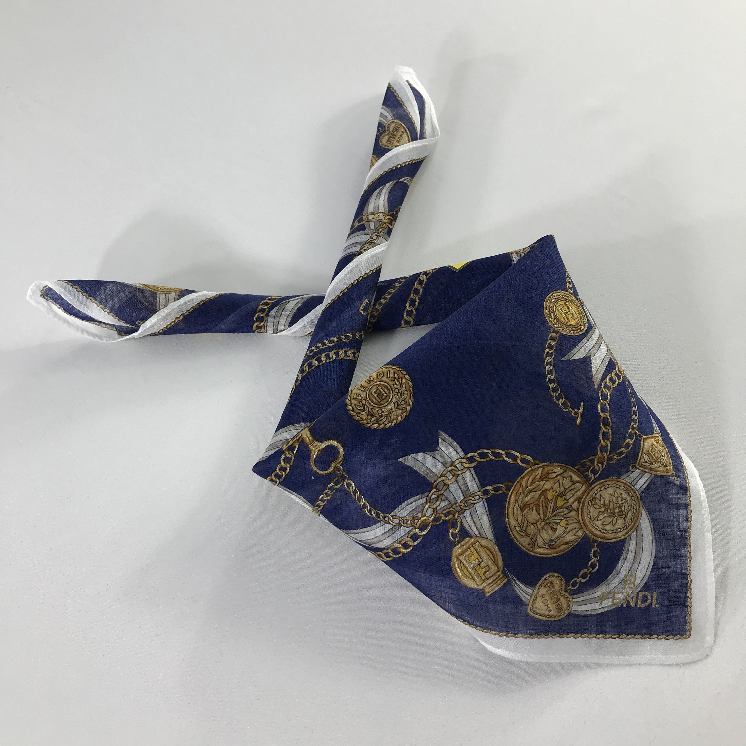 Vintage Vintage Bandana / Handkerchief / Neckerchief - S913 Size ONE SIZE - 4 Thumbnail