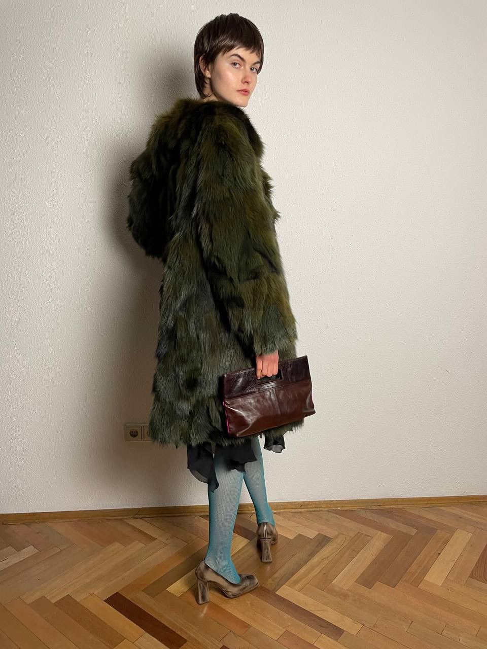 Vintage Vintage Fur Coat Size M / US 6-8 / IT 42-44 - 2 Thumbnail