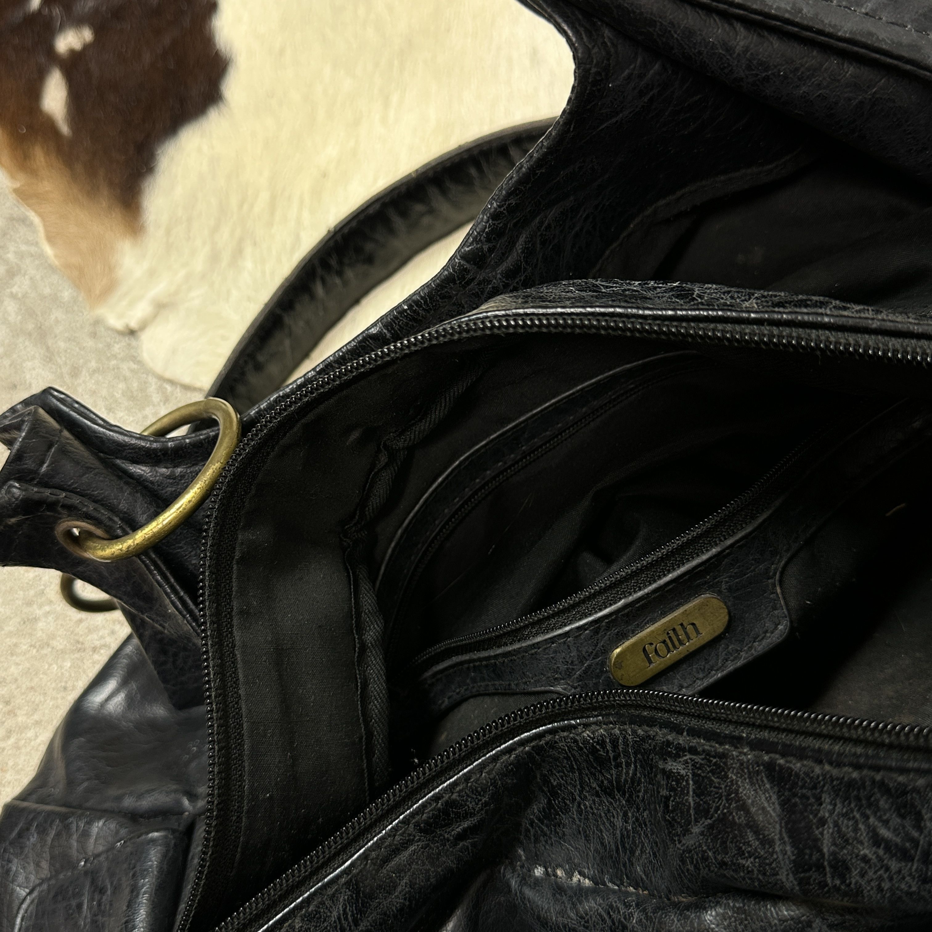 Faith Connexion Vintage Avant Garde Grunge Leather Faith Shoulder Bag Y2K Size ONE SIZE - 5 Thumbnail