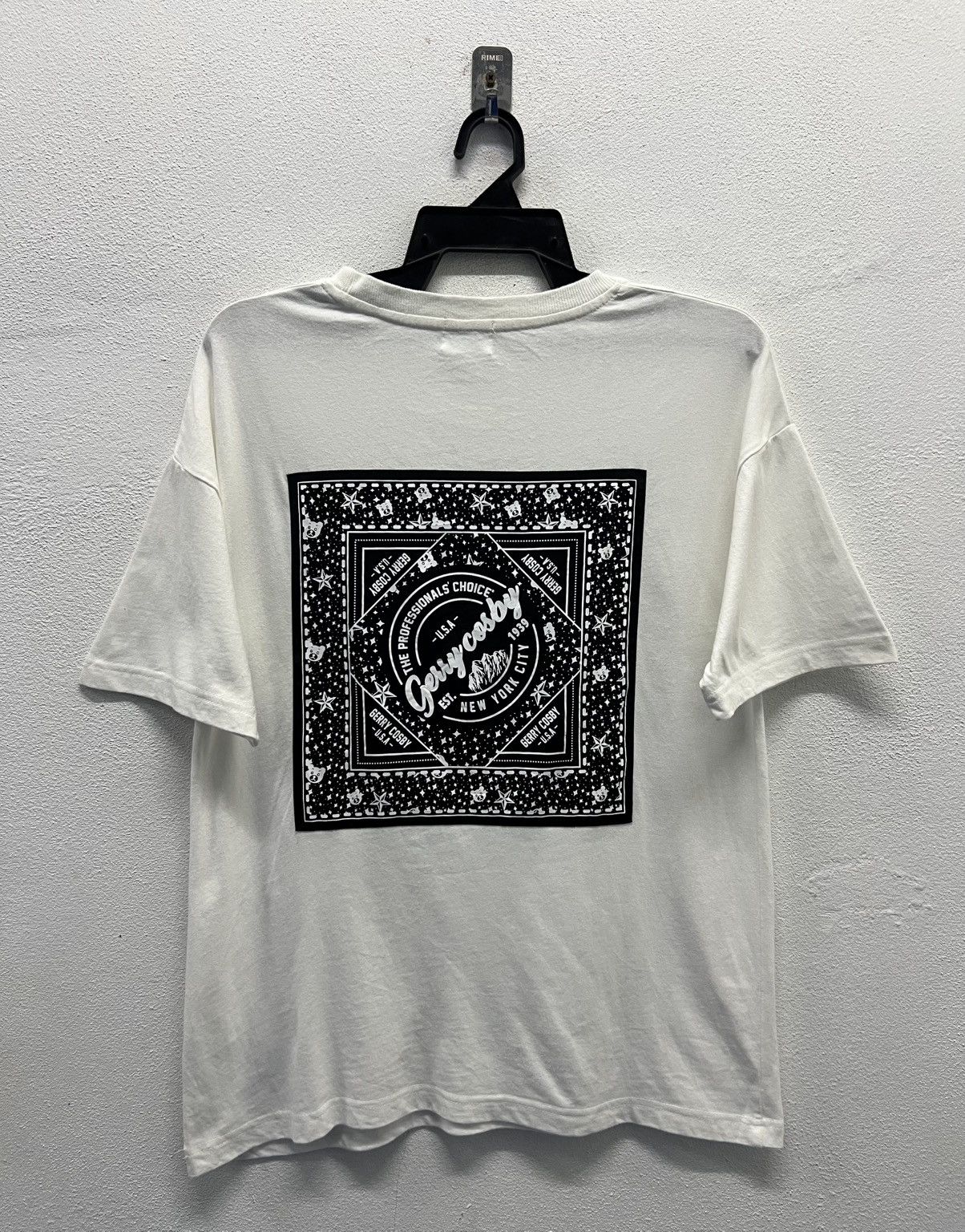 Vintage VINTAGE GERRY COSBY ATHLETIC OUTFITTERS FROM NYC USA SHIRT Size US L / EU 52-54 / 3 - 1 Thumbnail