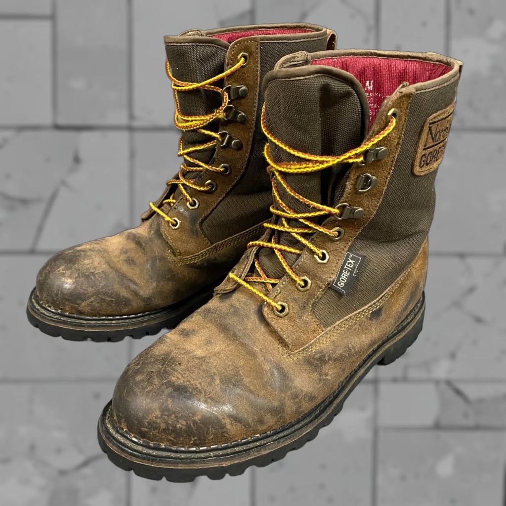 Vintage Northlake Boots Men 11 M Brown Leather Water Resistant 3M Thinsulate Insulation Workwear Leather Combat Mid-Calf Lace Up Rubber Outsole Size US 11 / EU 44 - 1 Thumbnail