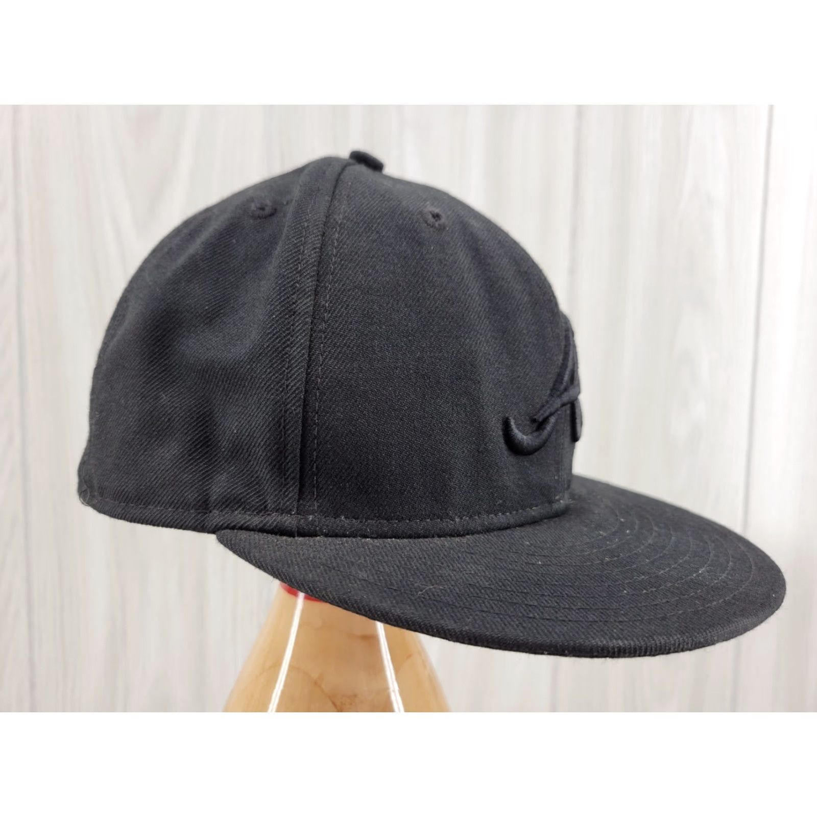 New Era VINTAGE MLB Atlanta Braves A 59FIFTY 5950 Men's Fitted New Era Hat Cap All Black Size ONE SIZE - 4 Thumbnail