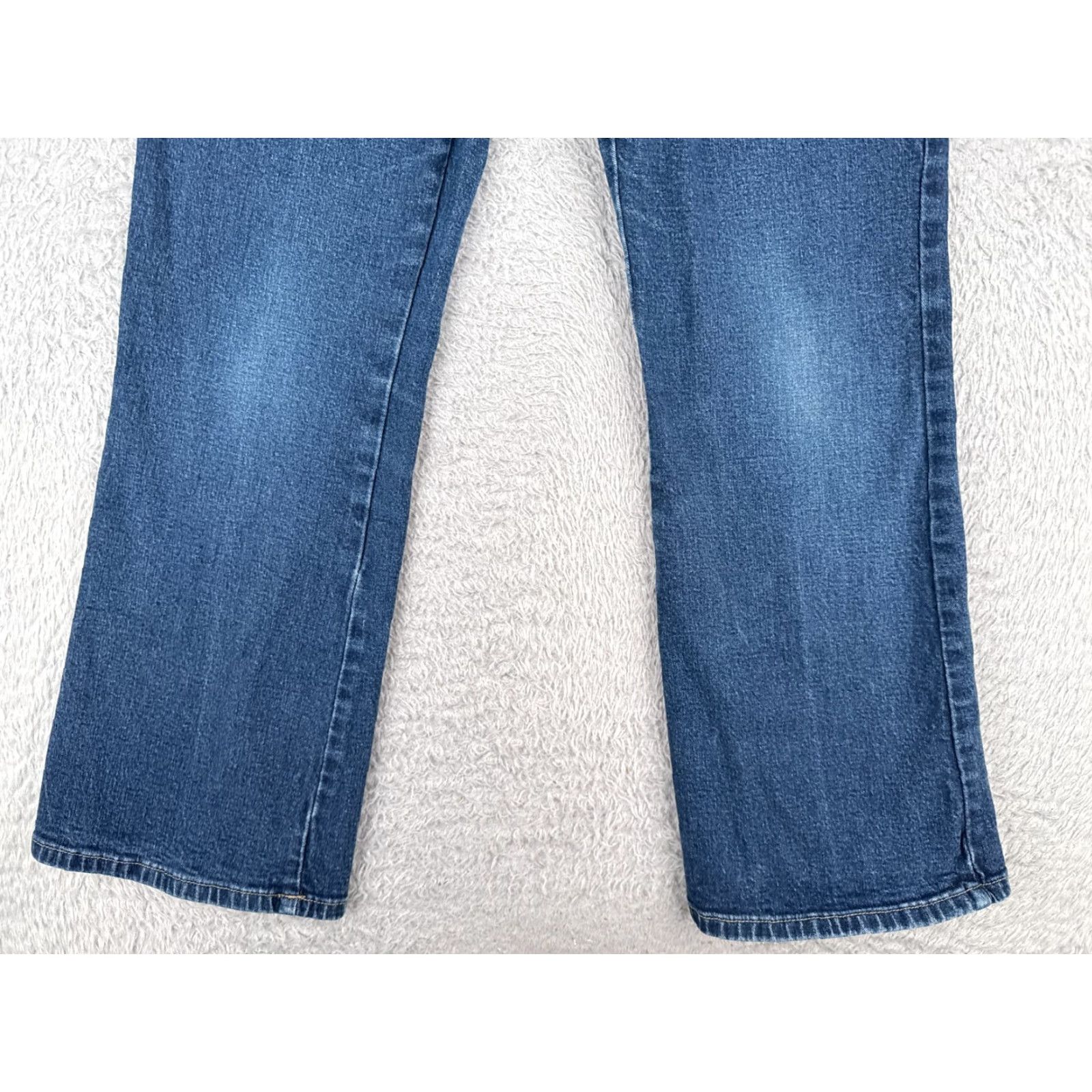 Vintage LA Blues Jeans Womens 8 Denim Bootcut Mid Rise 26x29 Jeans Blue Cotton Blend 5-Pocket Design Distressed Vintage No Size 30" / US 8 / IT 44 - 2 Thumbnail