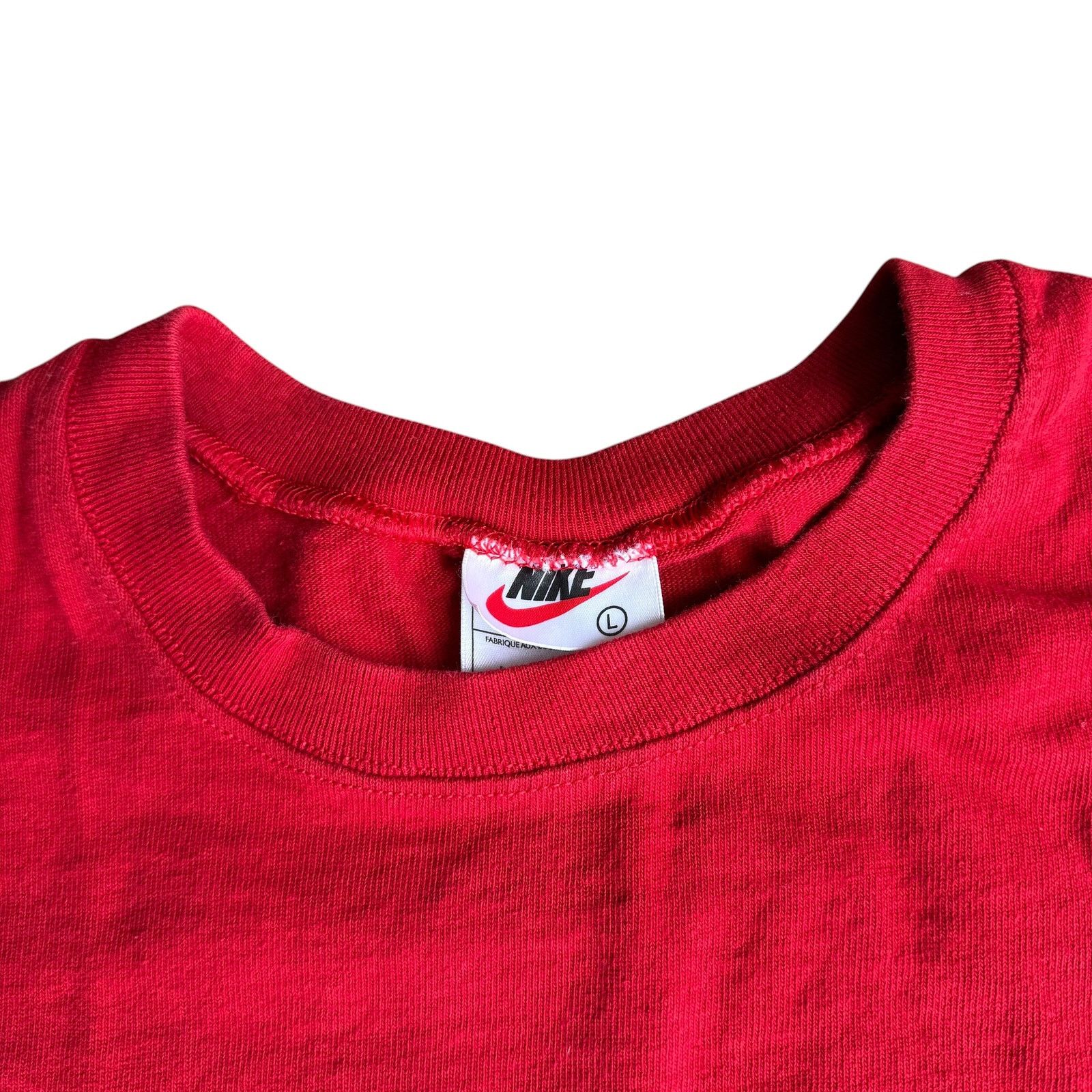 Nike Vintage Nike Cutoff TankTop Red Shirt Mens Large Size US L / EU 52-54 / 3 - 2 Thumbnail