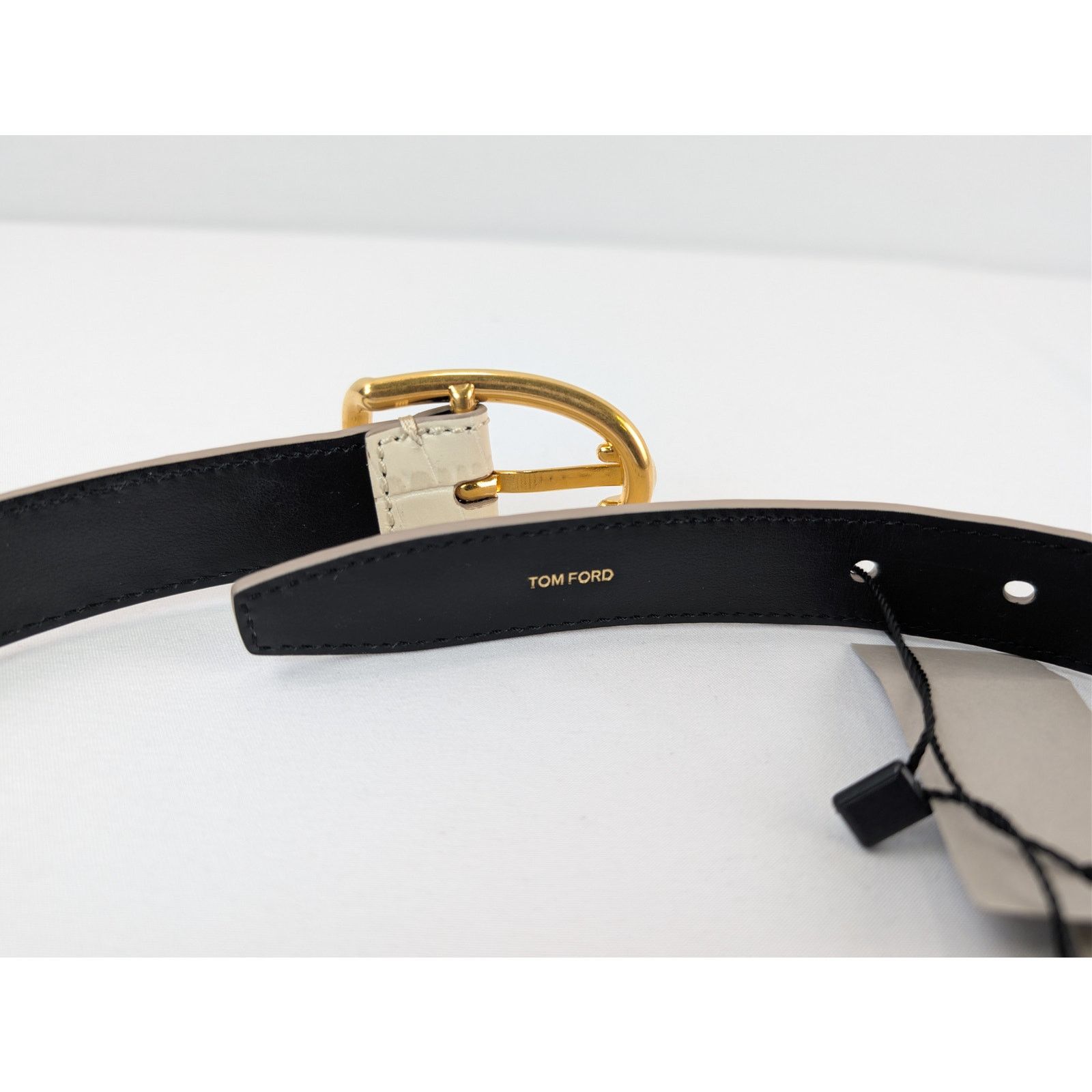 Tom Ford o1rshd1 Size: 105 / Croc Effect Leather Belt in Ivory Size 42 - 11 Thumbnail