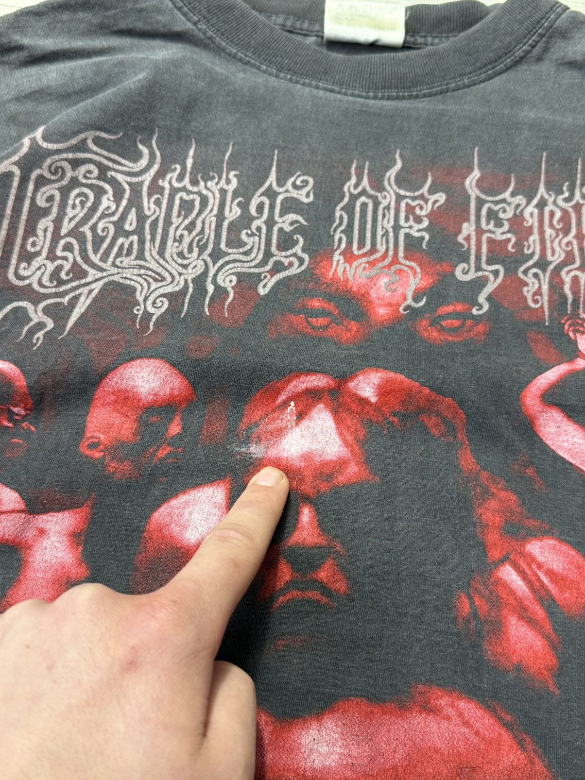 Band Tees Cradle of Filth - Vintage 1999 "From Cradle To Enslave Size US XL / EU 56 / 4 - 4 Thumbnail