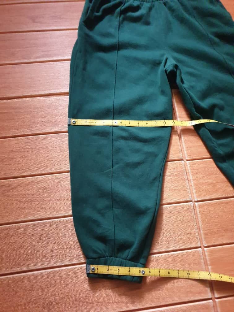 Gap Gap green utility outdoor sweatpants Size US 31 - 6 Thumbnail
