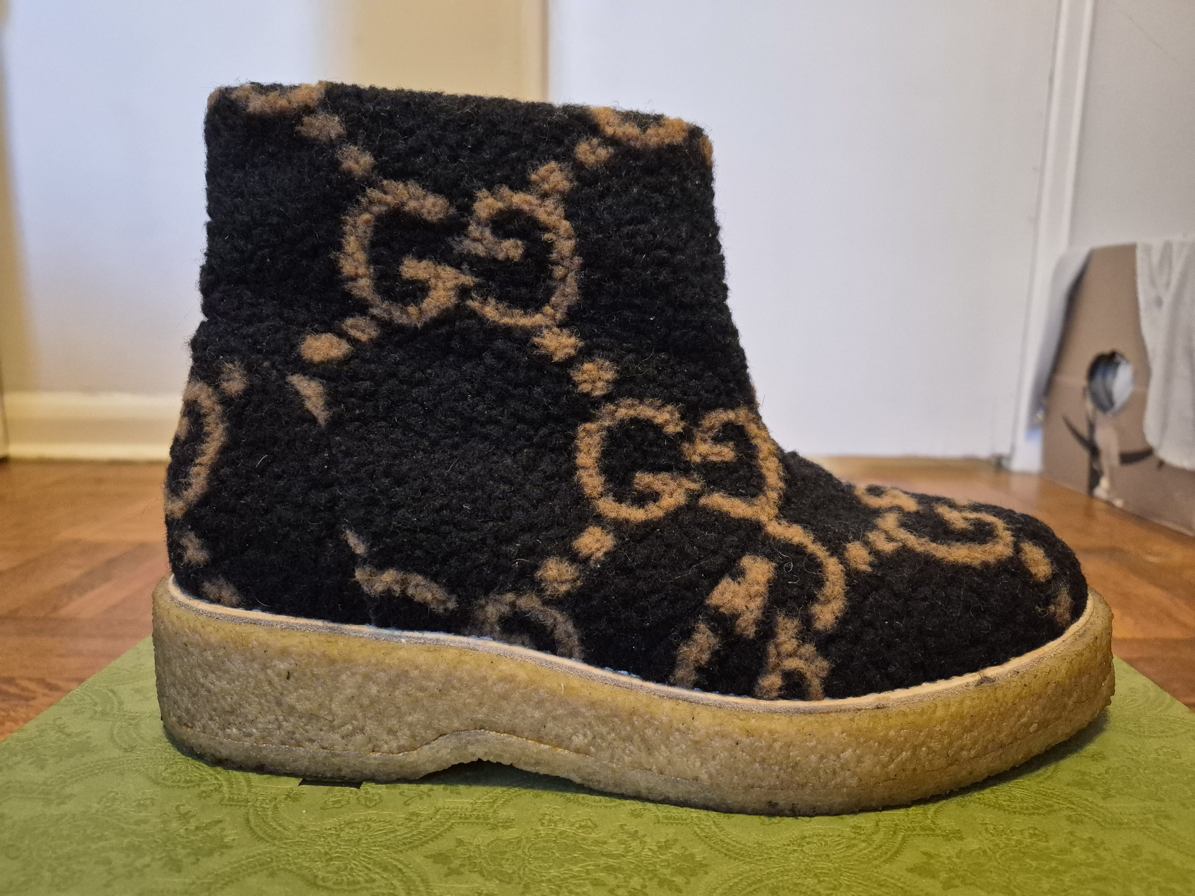 Gucci Men's Gucci Hooper GG Logo Wool Effect Ankle Boots Size US 9.5 / EU 42-43 - 1 Thumbnail
