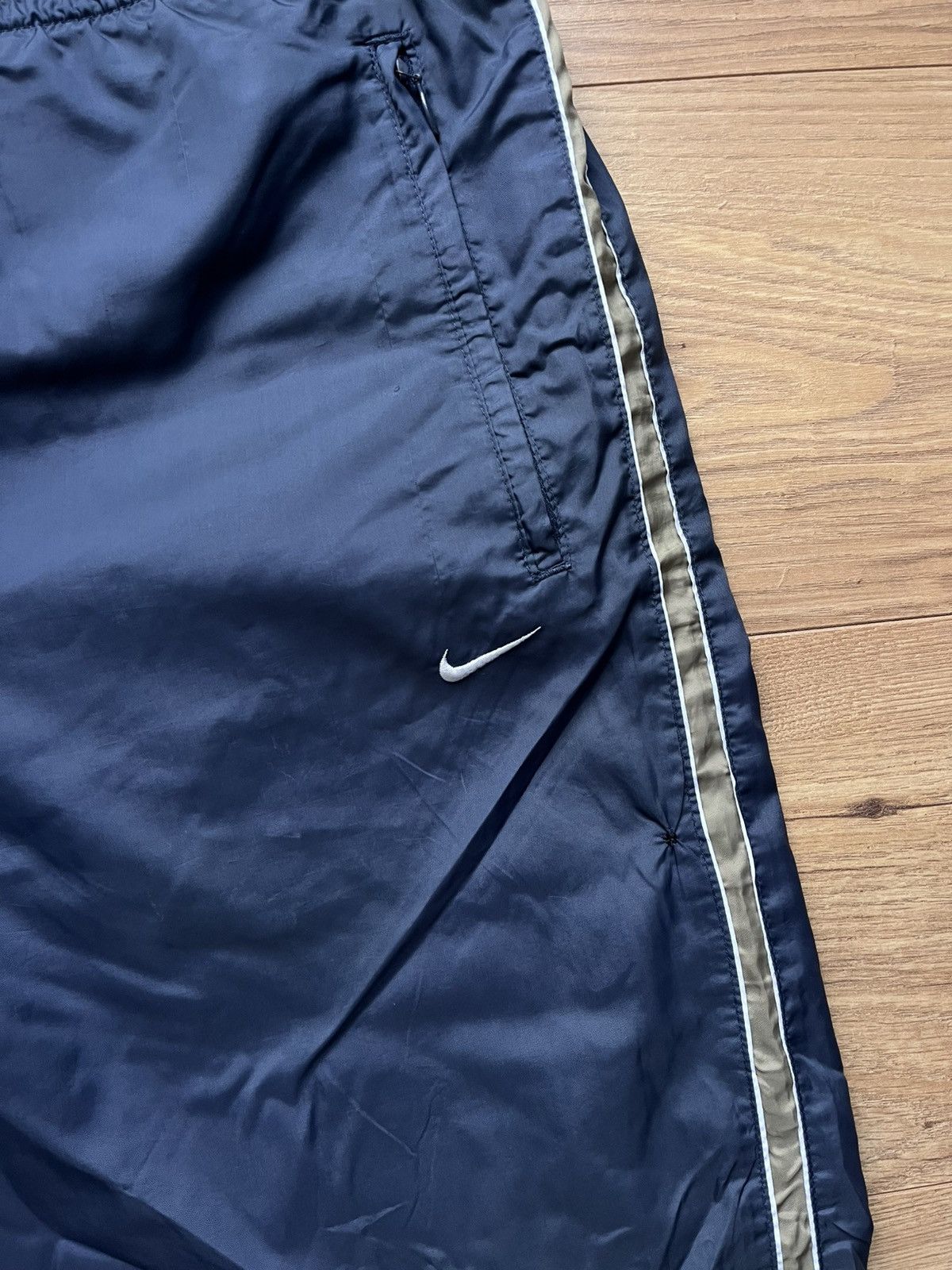 Nike 90’s NIKE RETRO BAGGY TRACK PANTS SWOOSH LOGO Y2K RARE Size US 34 / EU 50 - 2 Thumbnail