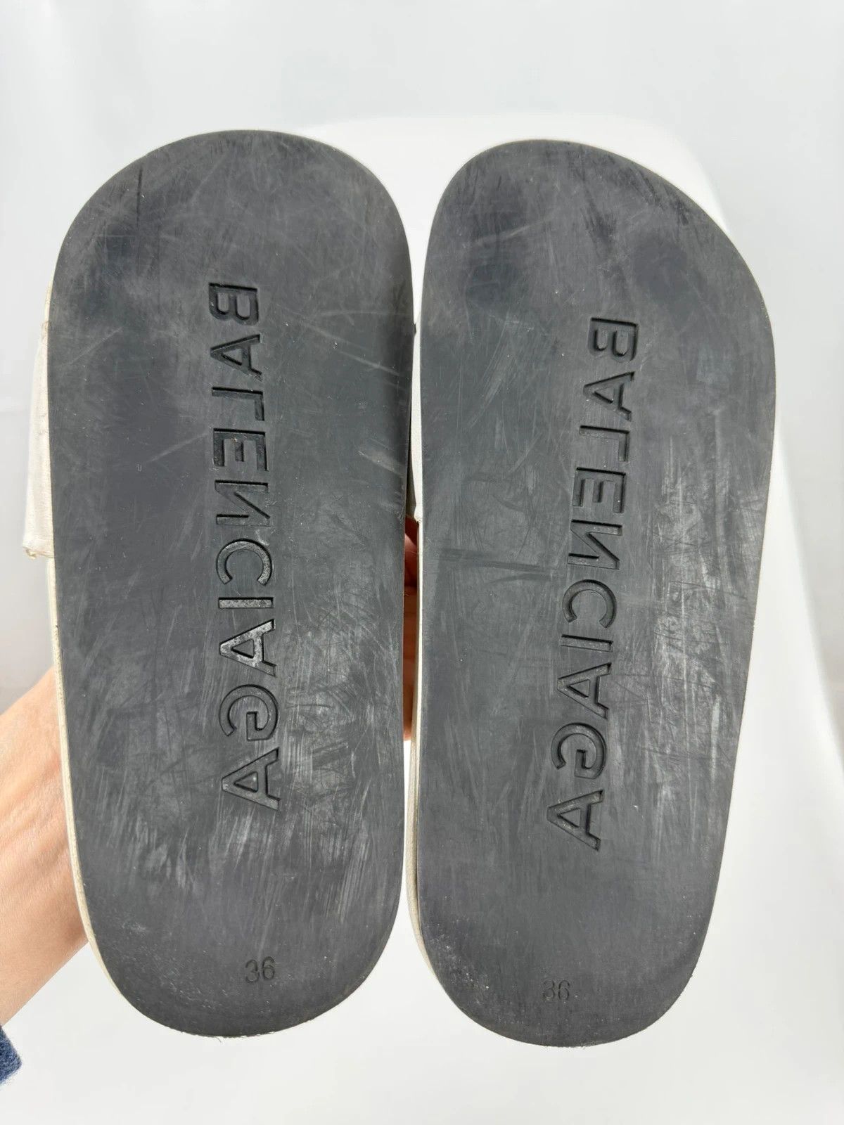 Balenciaga Balenciaga Slides size 36 Size US 6 / IT 36 - 8 Thumbnail