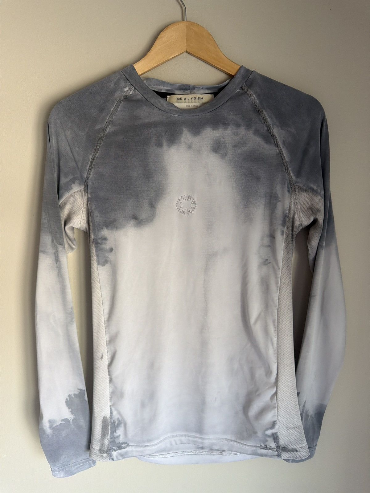 1017 ALYX 9SM 1017 Alyx 9sm Tie-Dye Treated Long Sleeve Size US S / EU 44-46 / 1 - 1 Thumbnail
