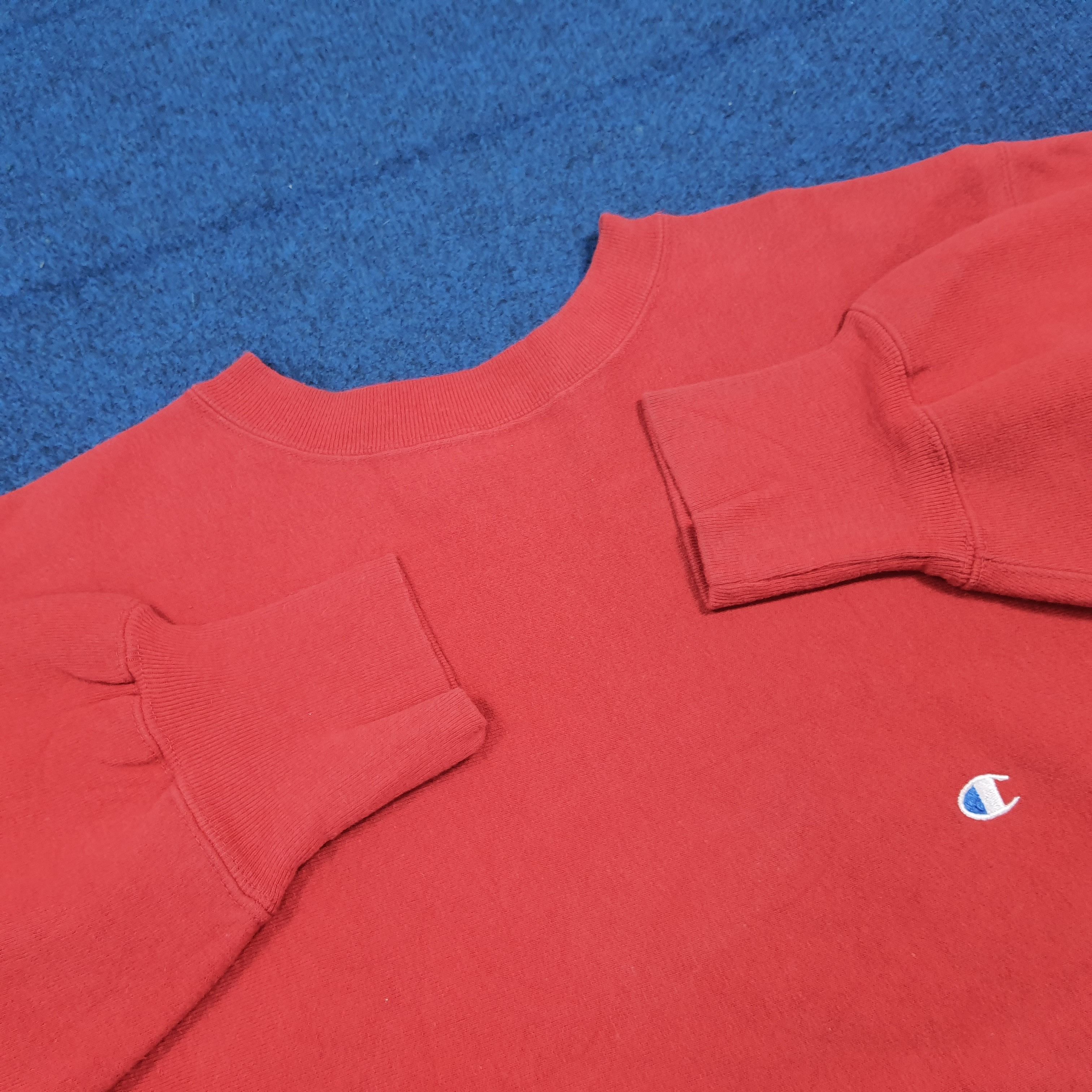 Champion Vintage Champion Small Logo Sweatshirt C290N1 Size US XL / EU 56 / 4 - 4 Thumbnail