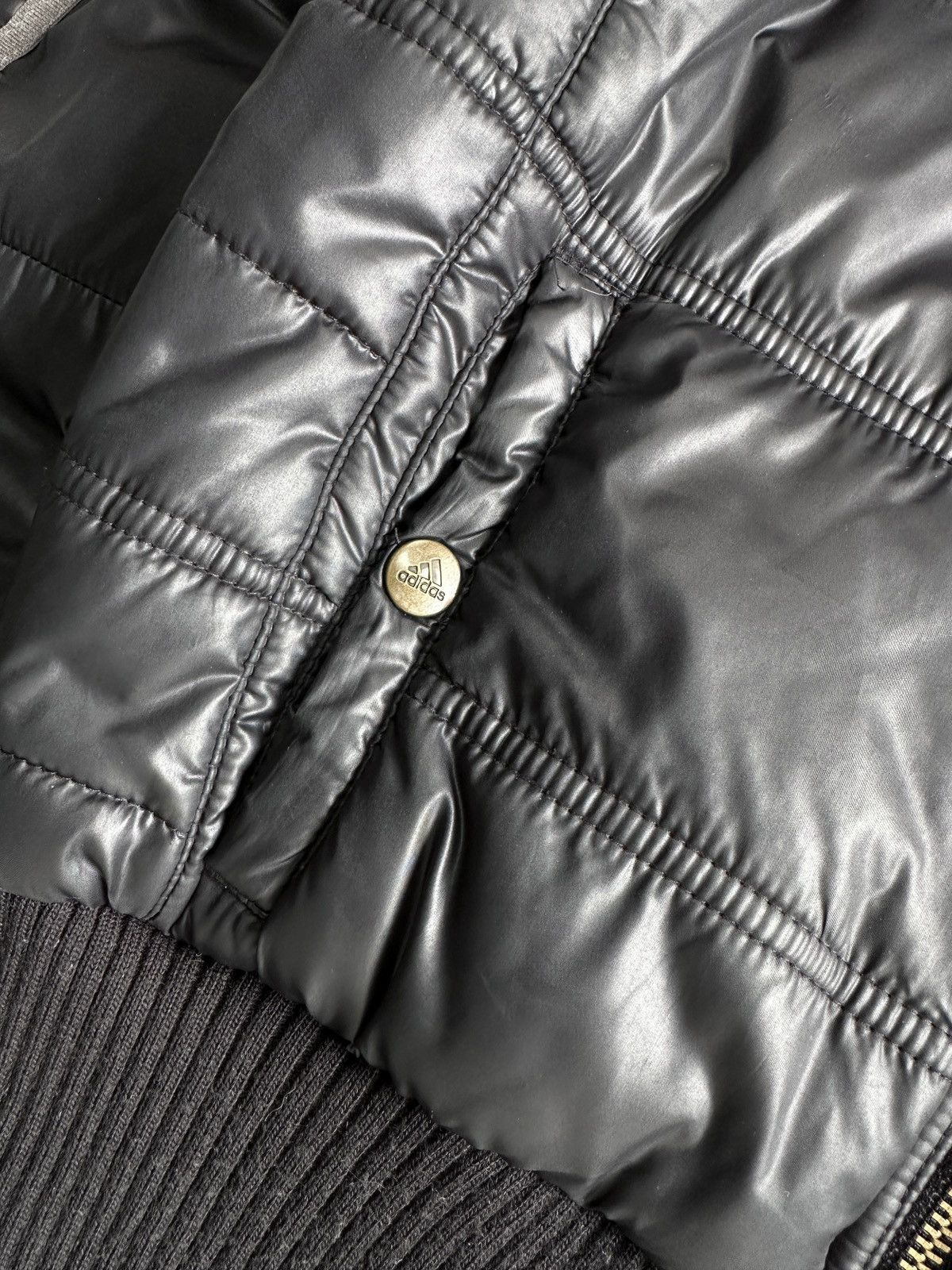 Adidas Vintage ADIDAS Y2K Puffer Bomber Jacket Black 3 Stripes Size M / US 6-8 / IT 42-44 - 8 Thumbnail