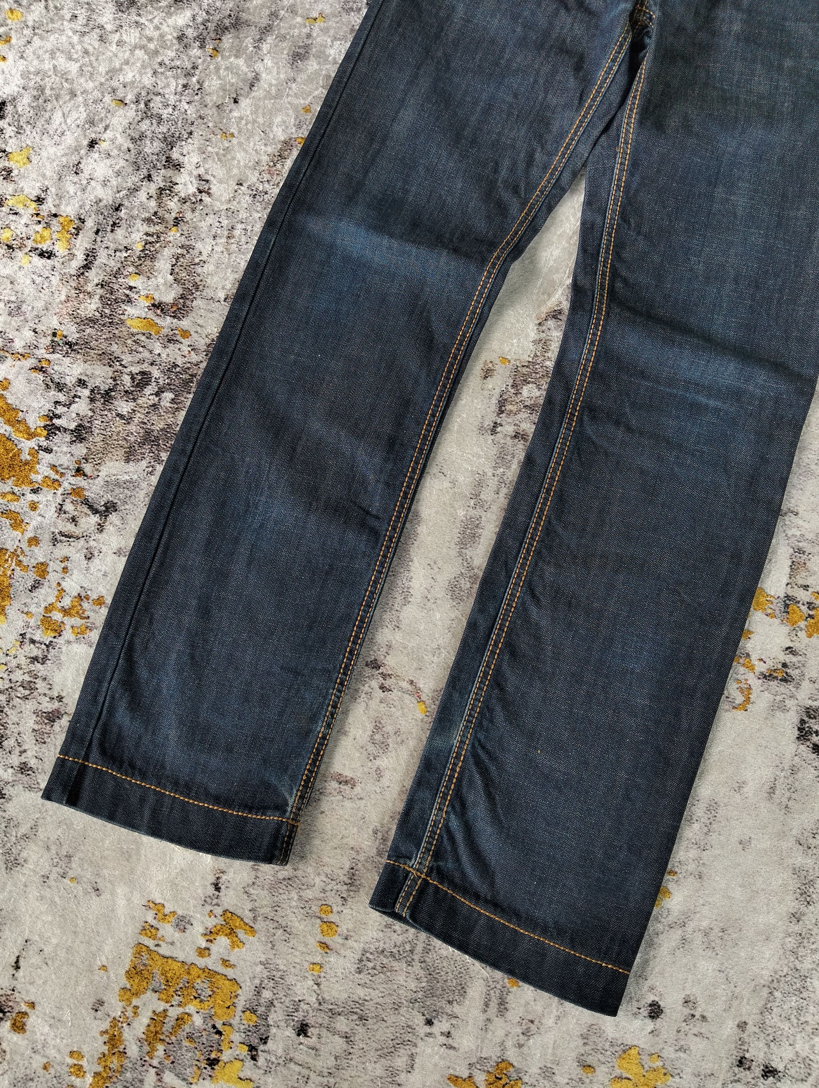 Dolce & Gabbana Vintage Dolce & Gabbana Embroidered ButtonFly Low Rise Jeans Size US 32 / EU 48 - 4 Thumbnail