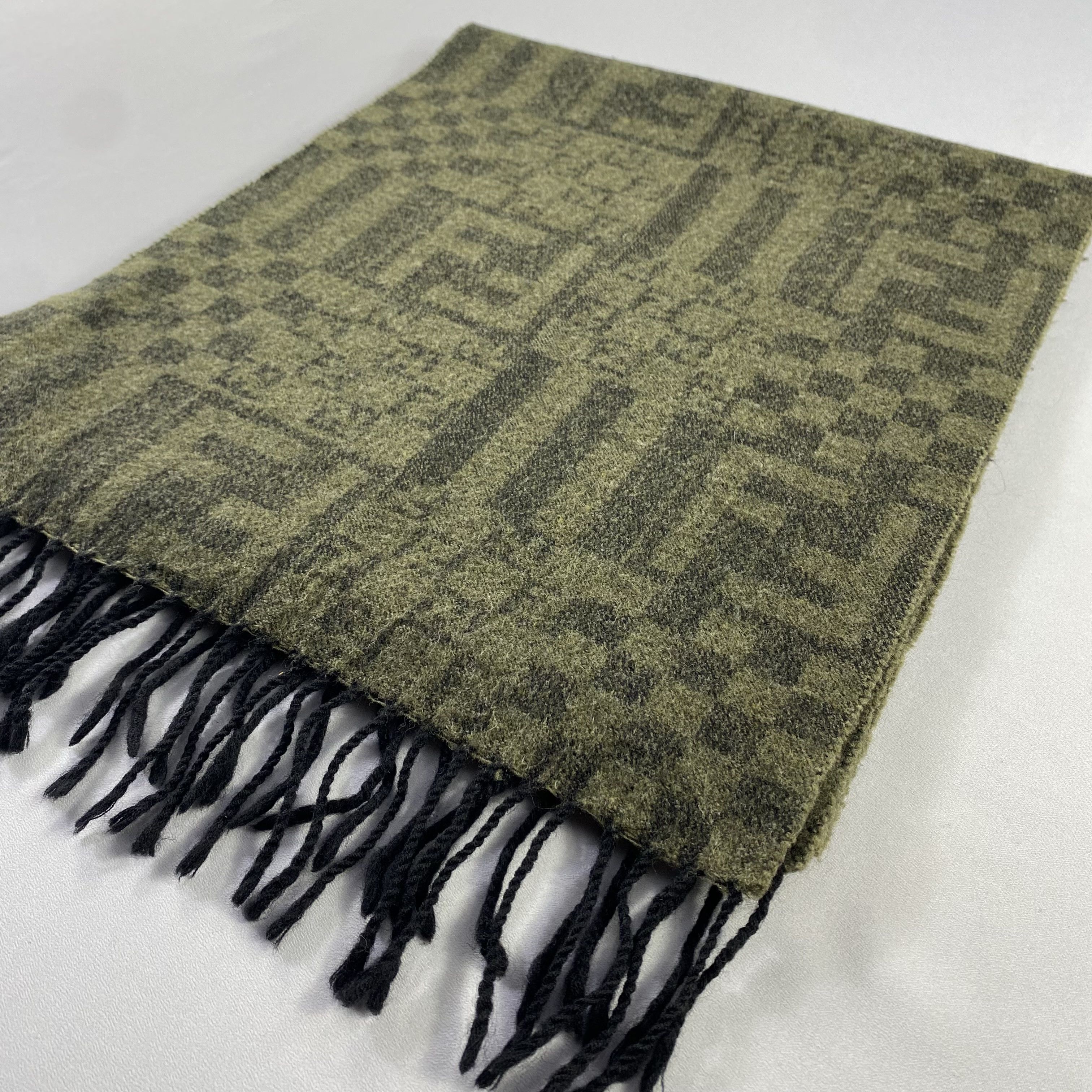 Fendi Fendi Scarf Neck Wrap Wool Muffler Size ONE SIZE - 3 Thumbnail