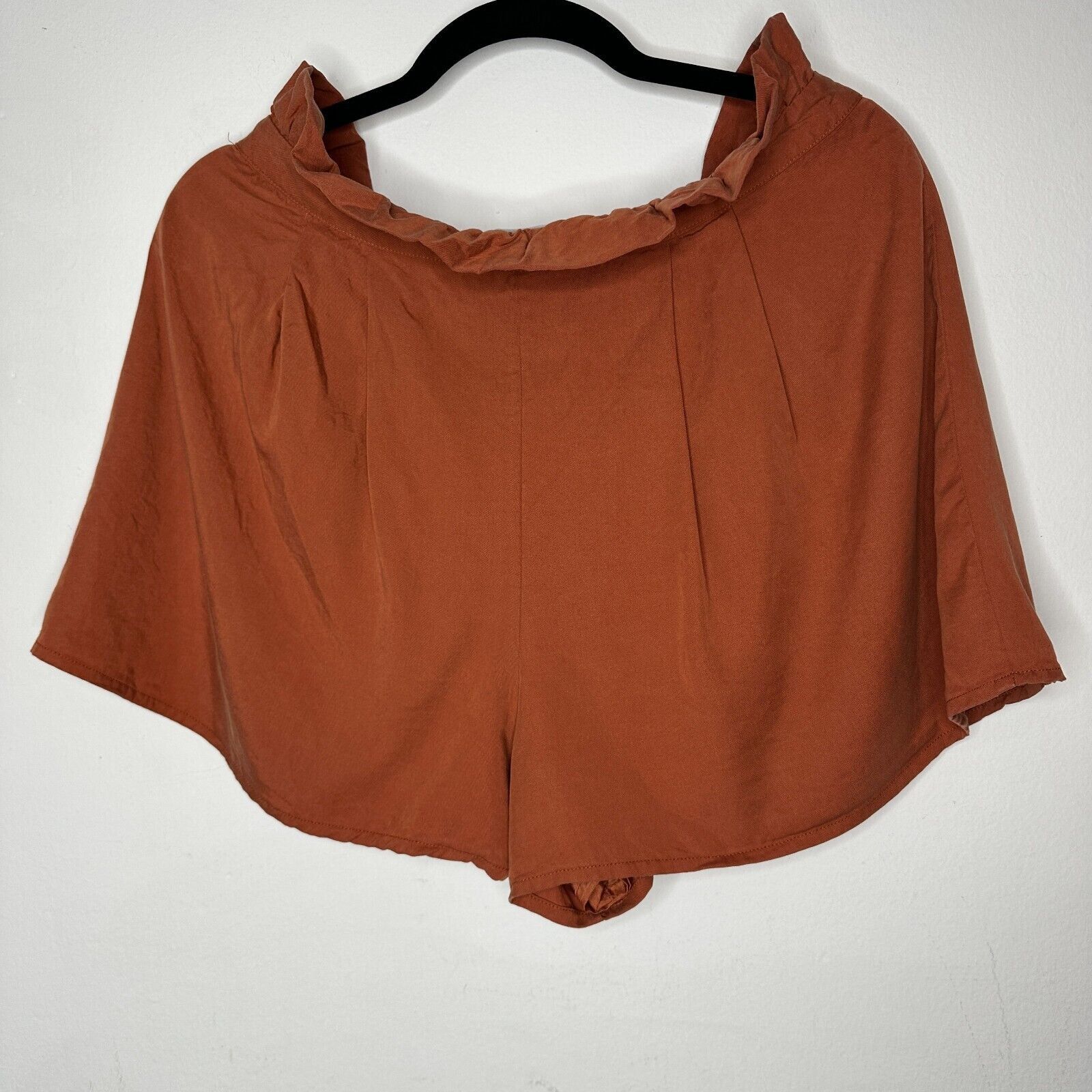 REVOLVE Lovers + Friends Rust Paperbag Tati High Waist Button Shorts Size 30" / US 8 / IT 44 - 6 Thumbnail