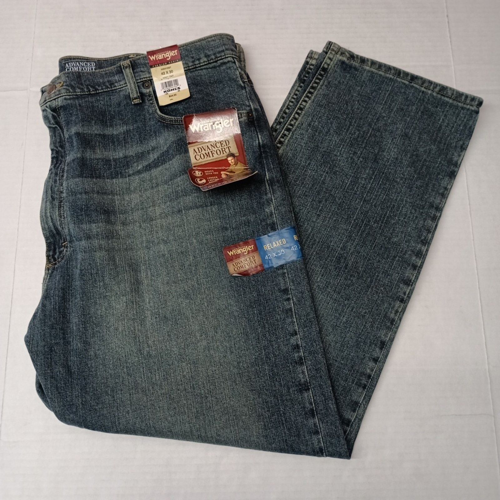 Wrangler Wrangler Advanced Relaxed Fit Jeans Men's Size 42x30 Blue Size US 42 / EU 58 - 1 Thumbnail