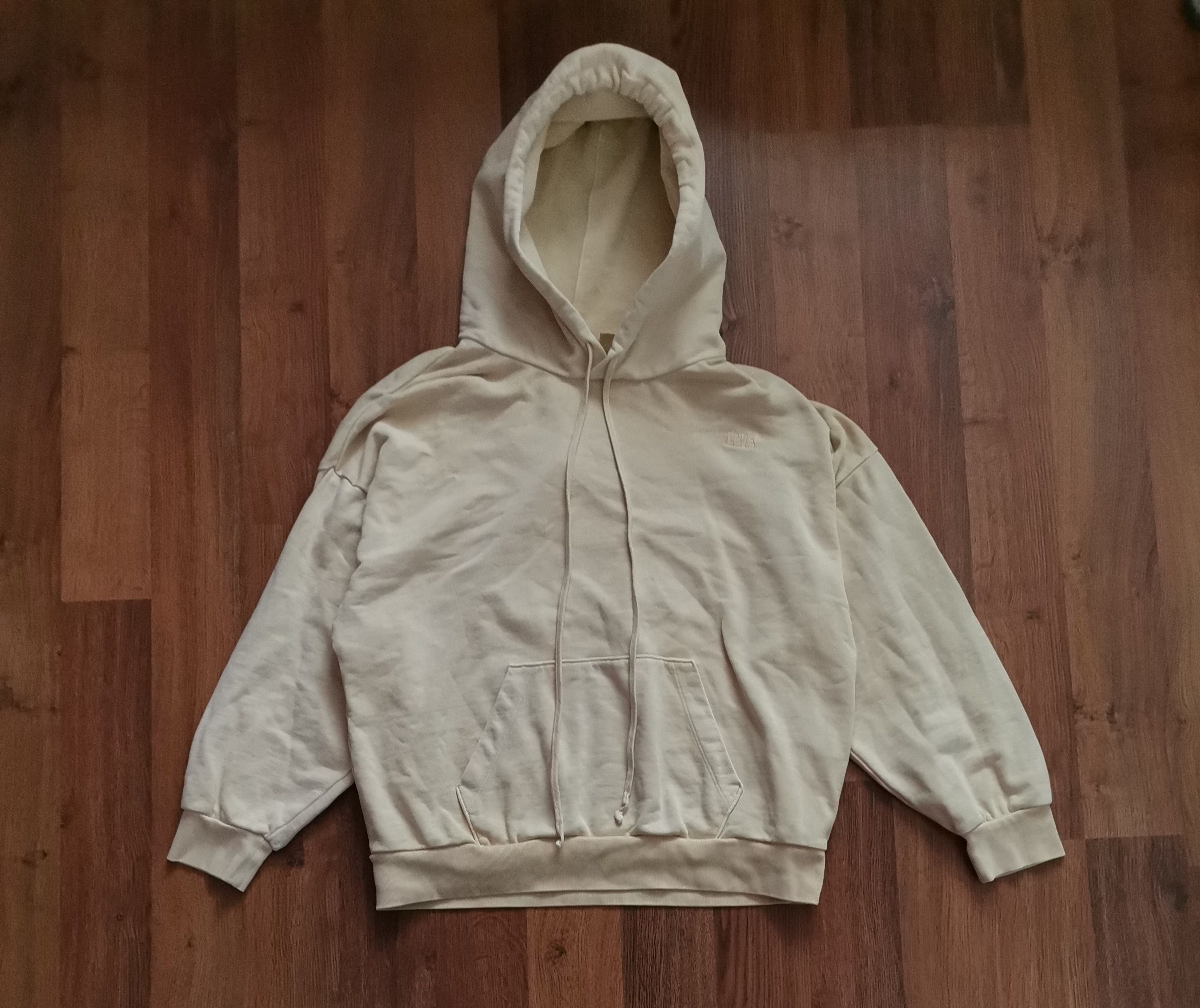 Levi's Levi's Oversized Dyed Hoodie Size US S / EU 44-46 / 1 - 1 Thumbnail