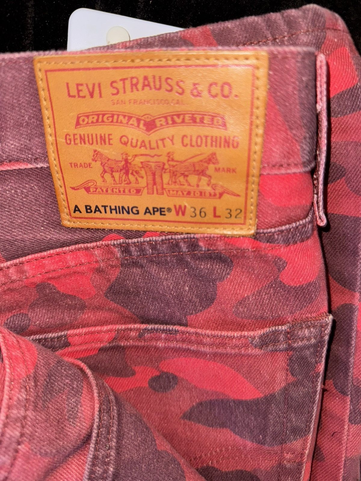 Bape × Levi's Bape x Levi 501 Europe Size US 36 / EU 52 - 3 Thumbnail