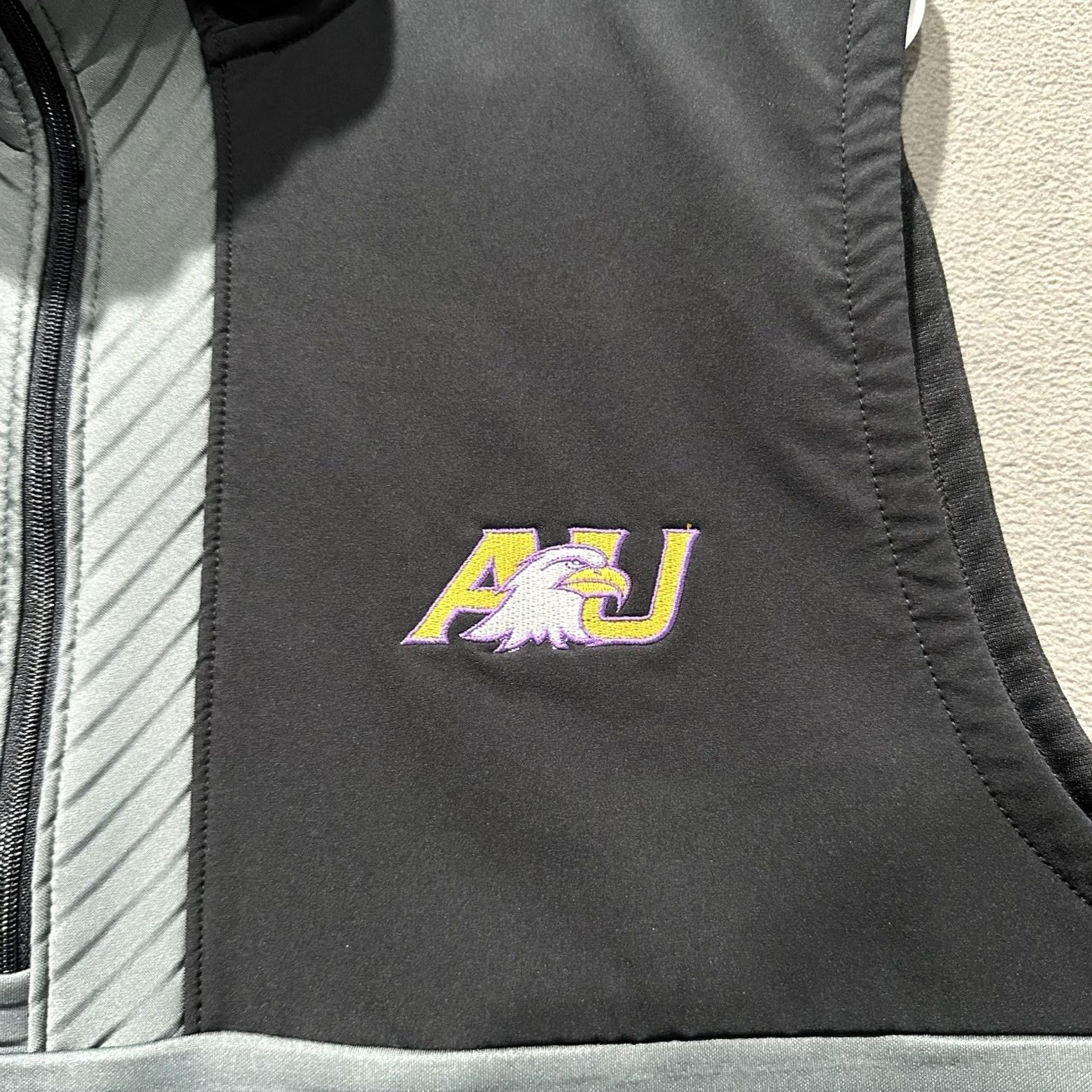 Under Armour Under Armour Storm Daytona Vest Medium Gray Golf 1/2 Zip Ashland University Mens Size US M / EU 48-50 / 2 - 3 Thumbnail
