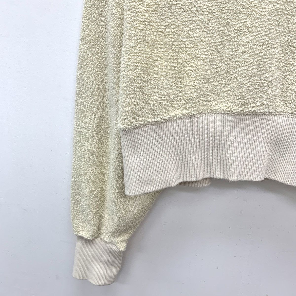 Celine Celine Beige Logo Embroidered Long Sleeve Knit Top K26WX Size S / US 4 / IT 40 - 4 Thumbnail