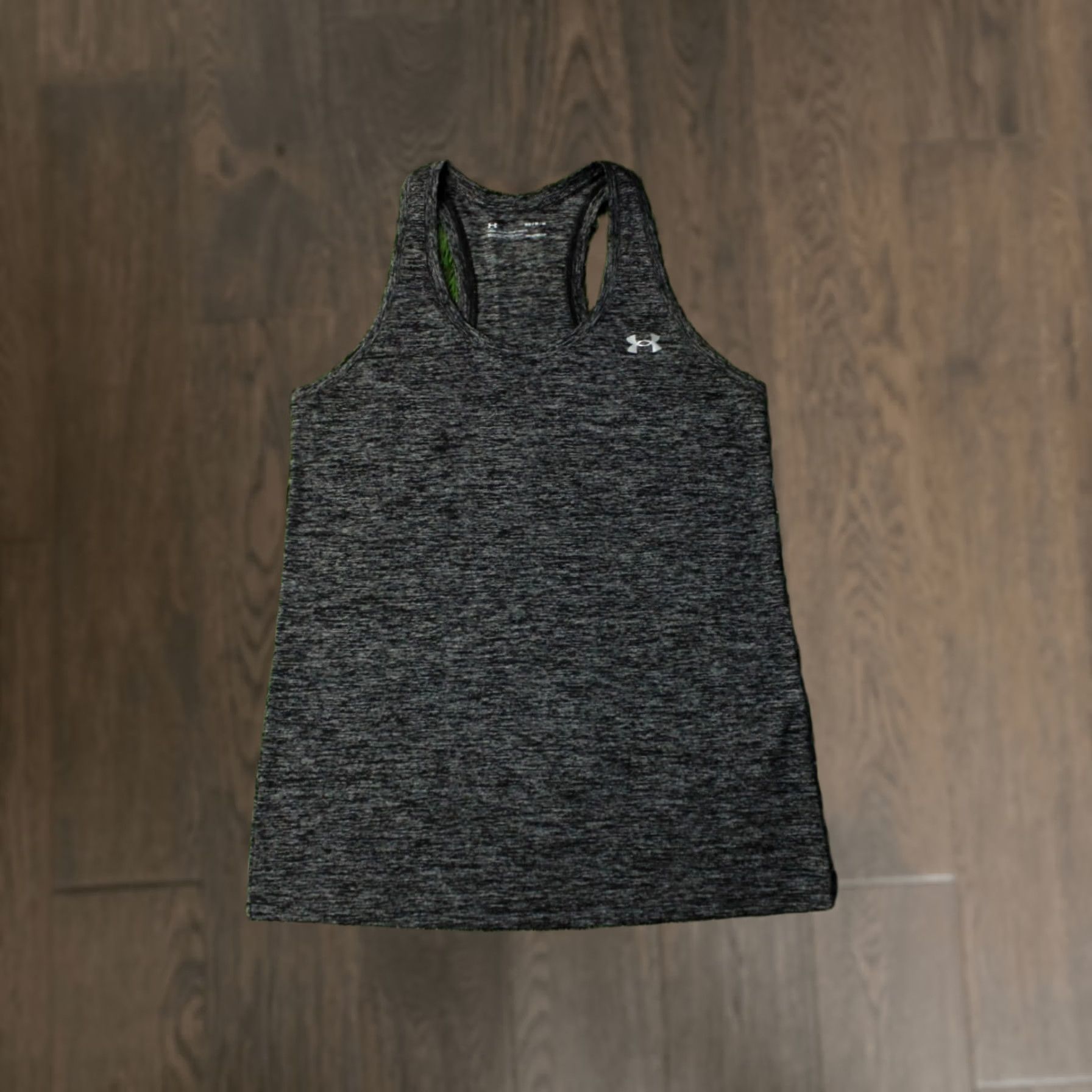 Under Armour UNDER ARMOUR HEATGEAR Vest Shirt 2023 Women M Gray and Black Sleeveless Tank Jersey Basic Style Size M / US 6-8 / IT 42-44 - 1 Thumbnail