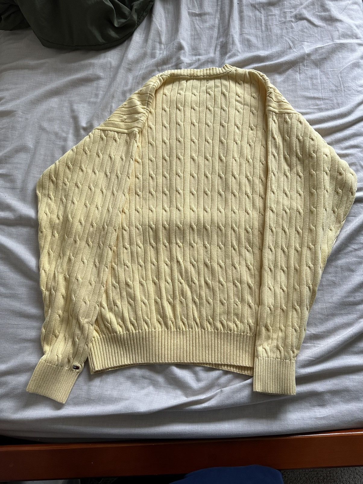 Tommy Hilfiger Tommy Hilfiger Cable Knit Sweater Size US L / EU 52-54 / 3 - 2 Thumbnail