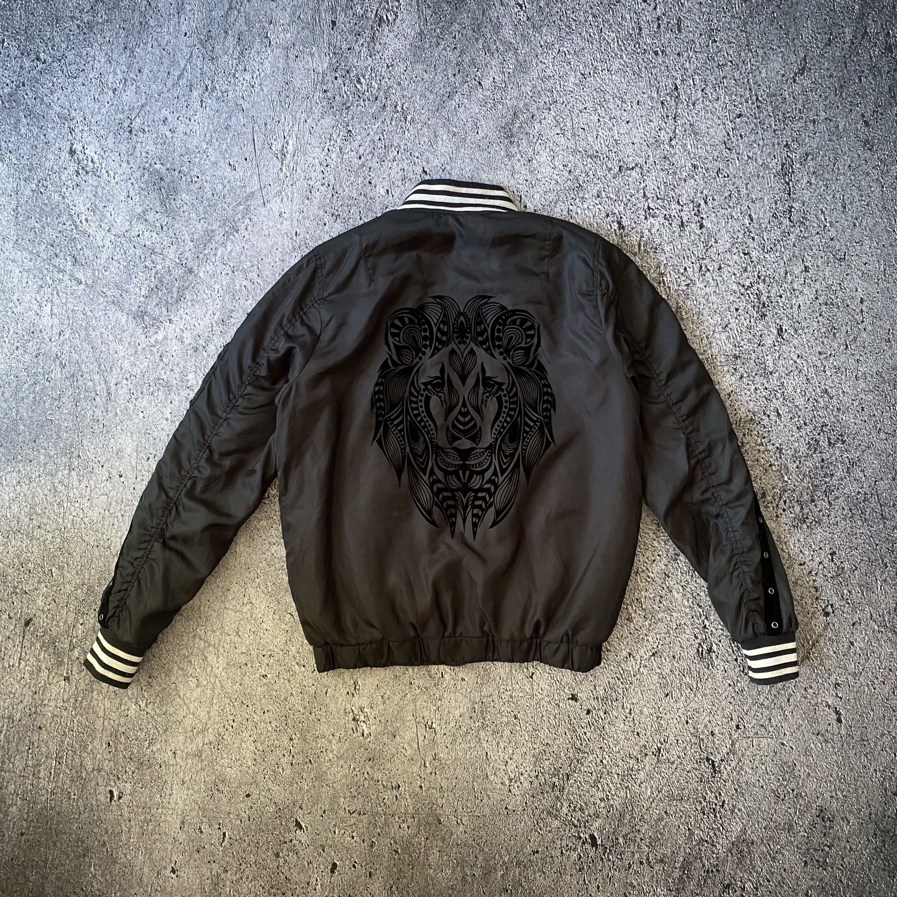True Religion true religion bomber varsity style Size US S / EU 44-46 / 1 - 8 Thumbnail