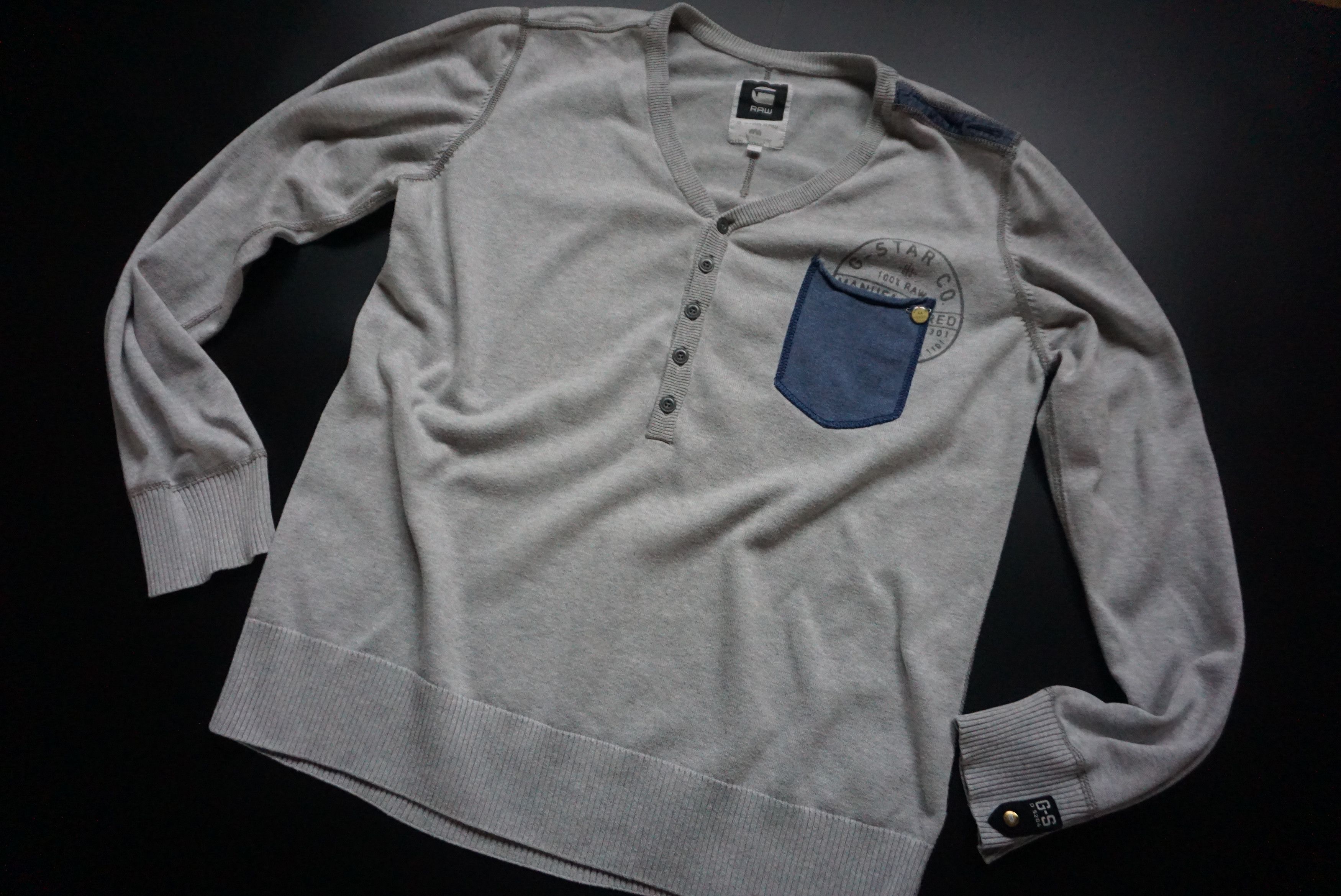 G-Star G-Star Raw V Neck top XL casual jumper knitted pullover Size US XL / EU 56 / 4 - 2 Thumbnail